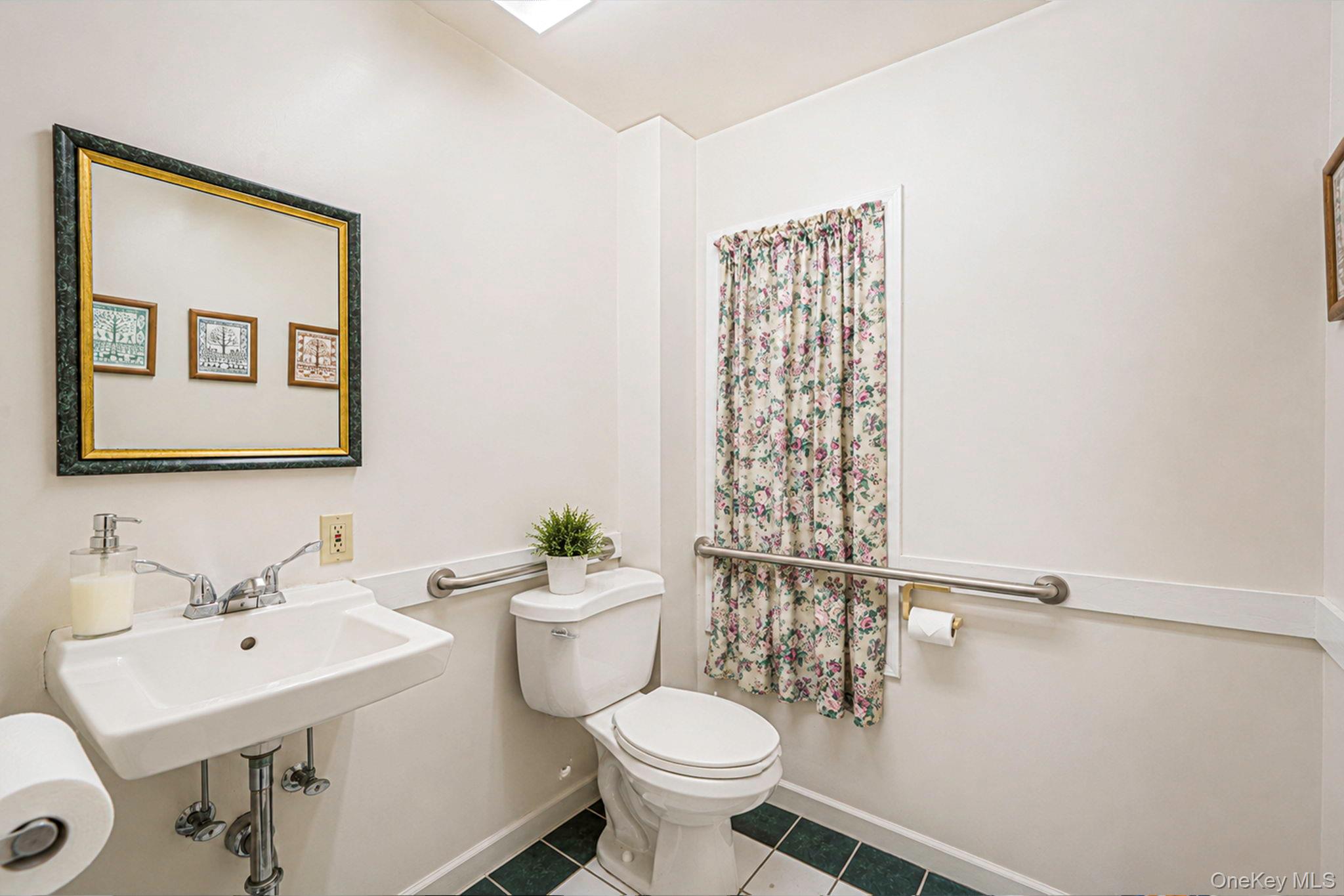 147 N Ocean Avenue – For Sale photo 22