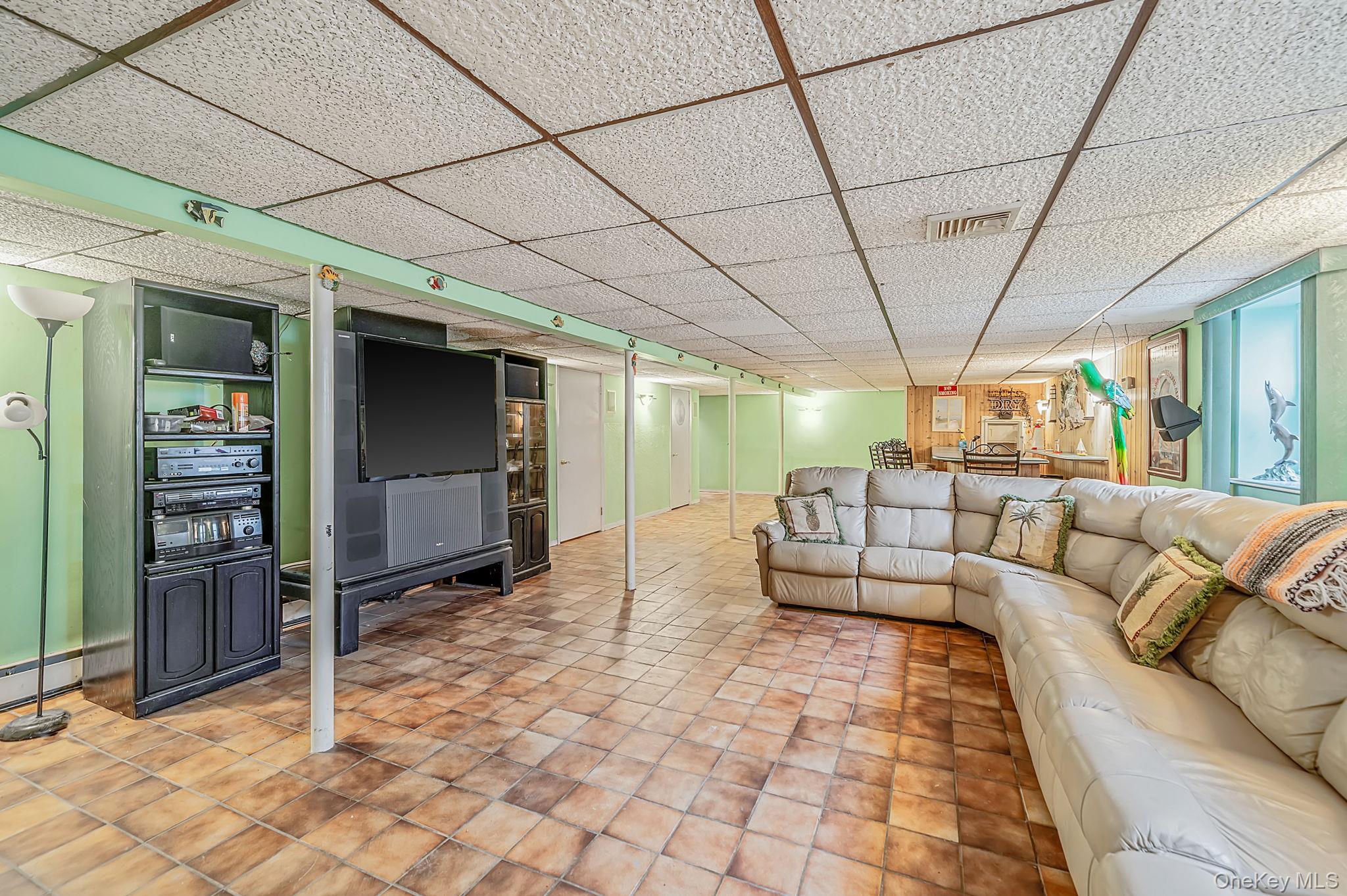 138 River Road – For Sale photo 24