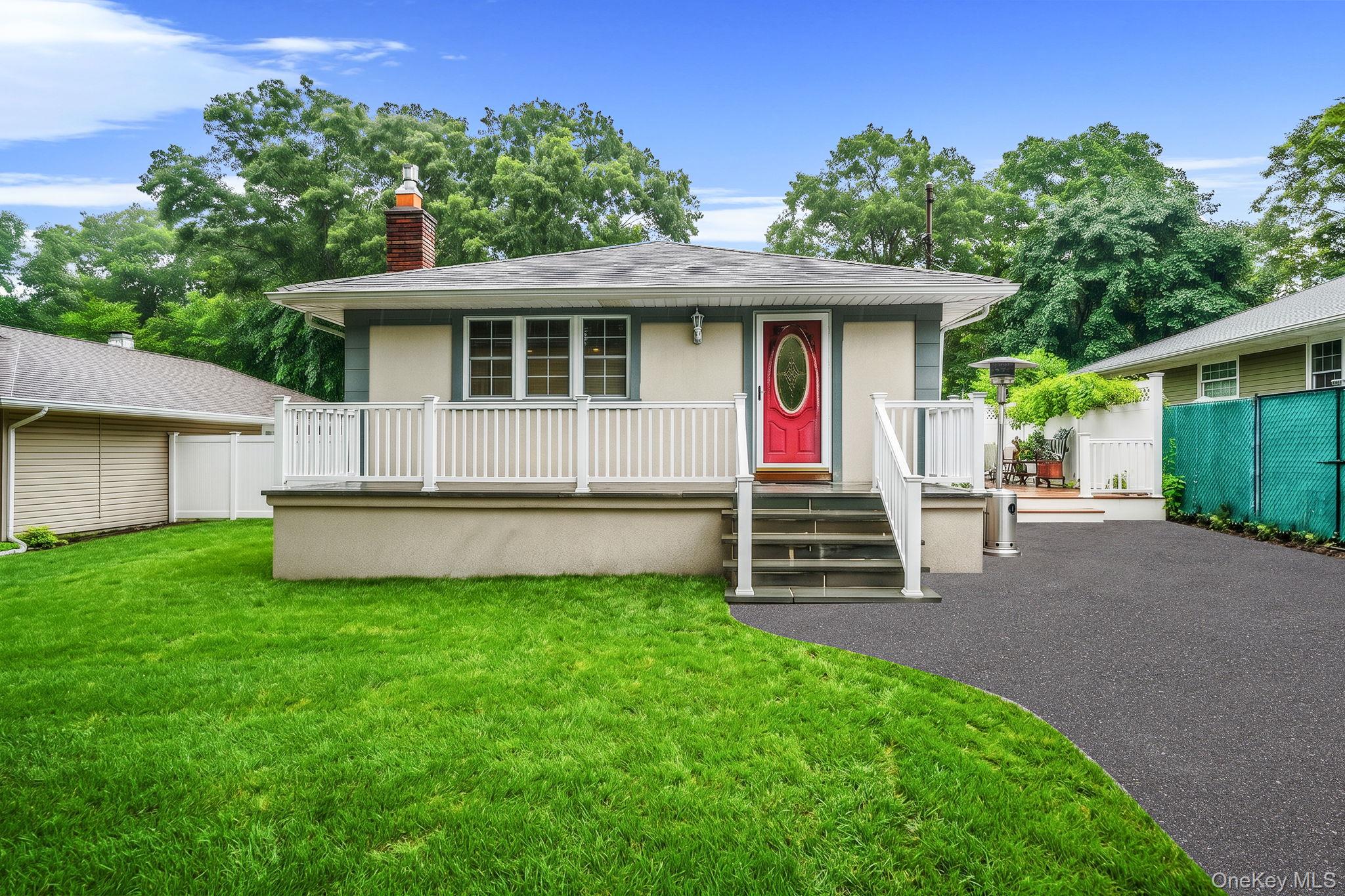 138 River Road – For Sale photo 2