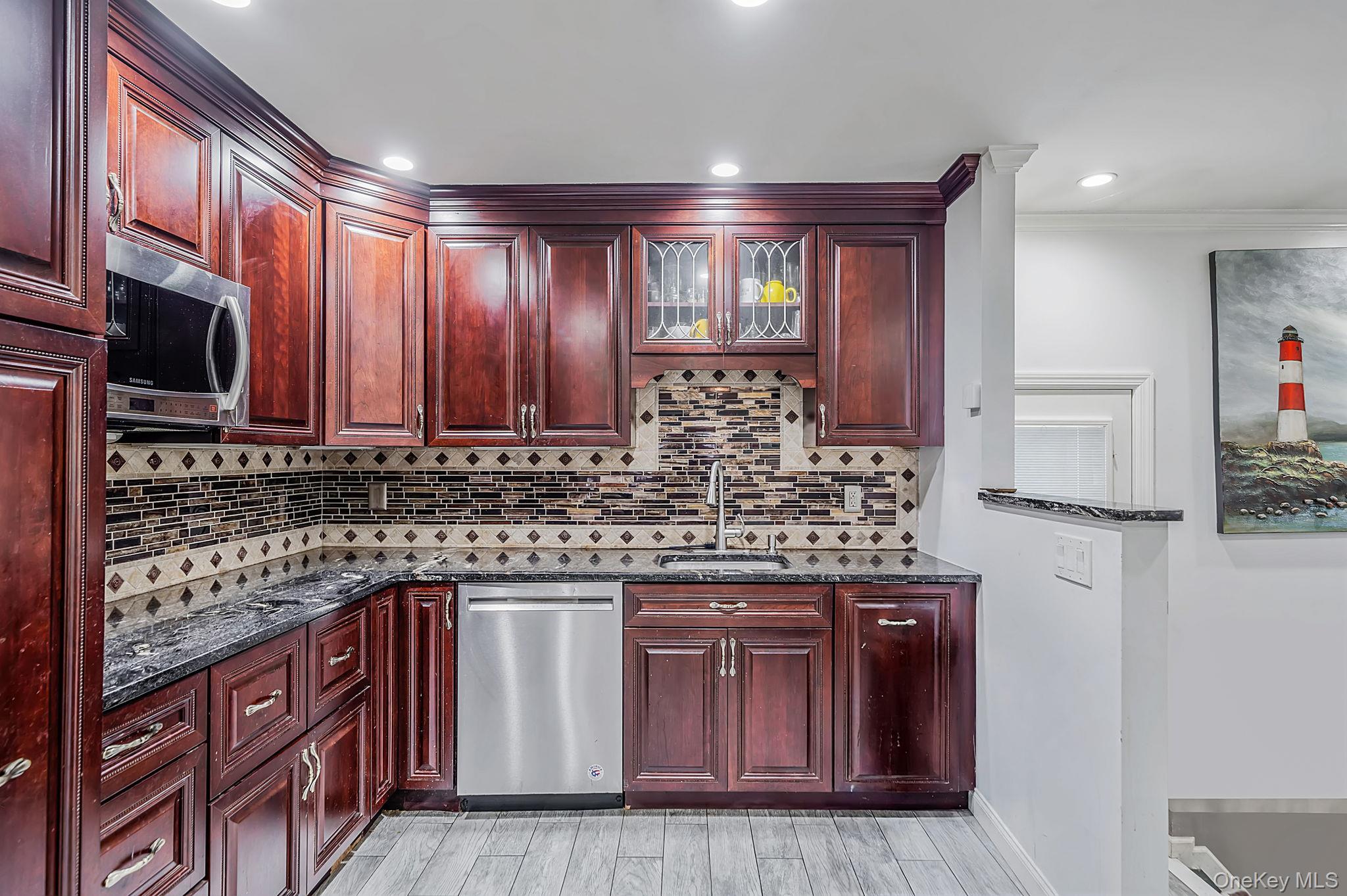 138 River Road – For Sale photo 7