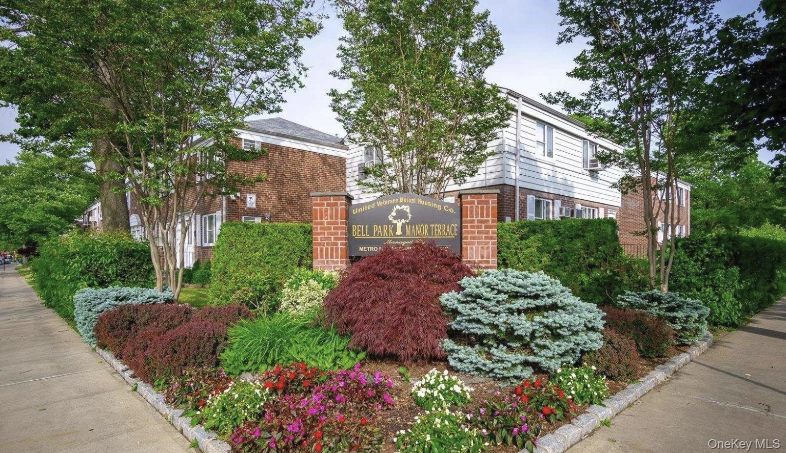221-51 Manor Road, Unit Upper