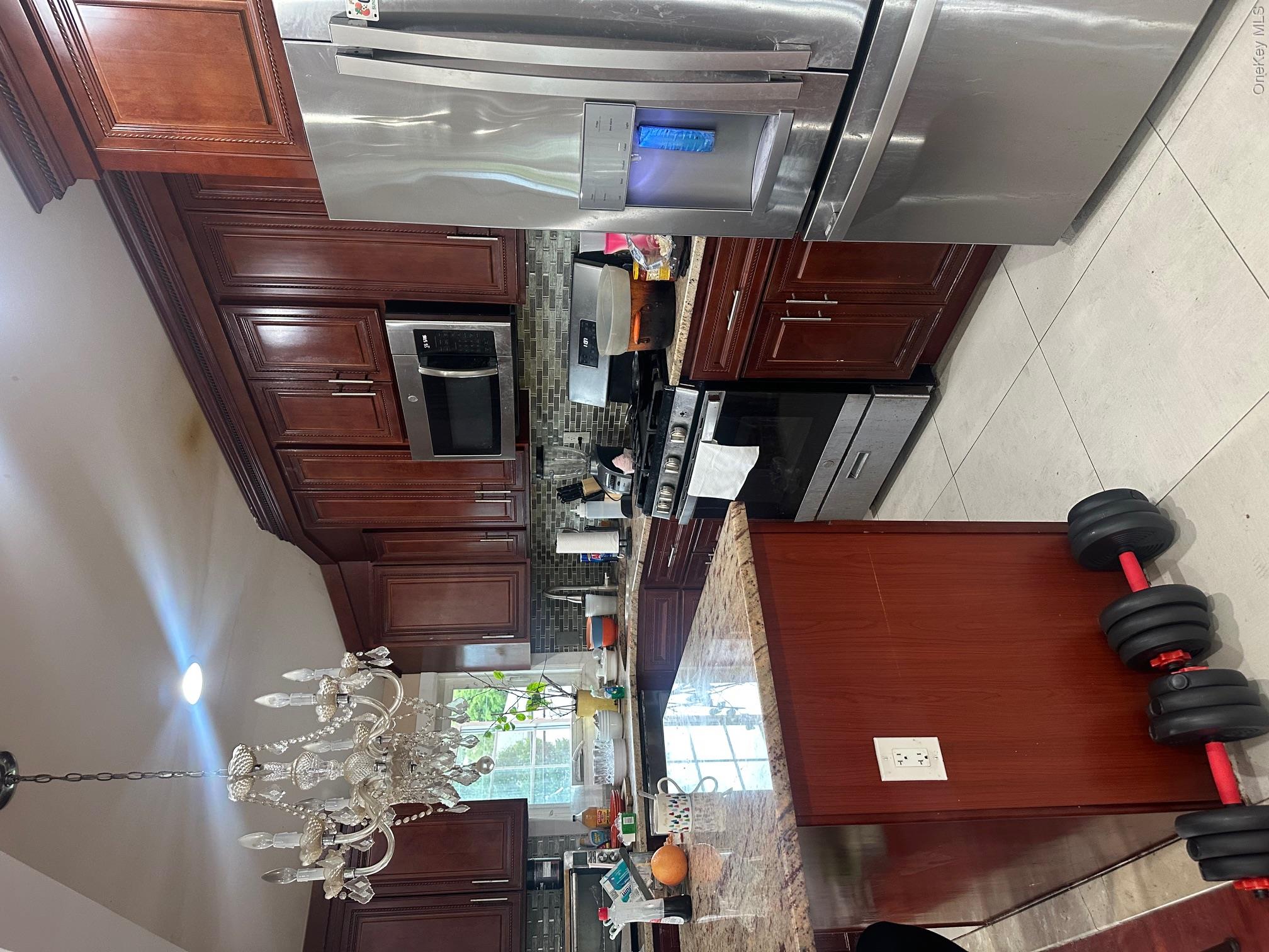 127-20 160th Street – For Sale photo 4