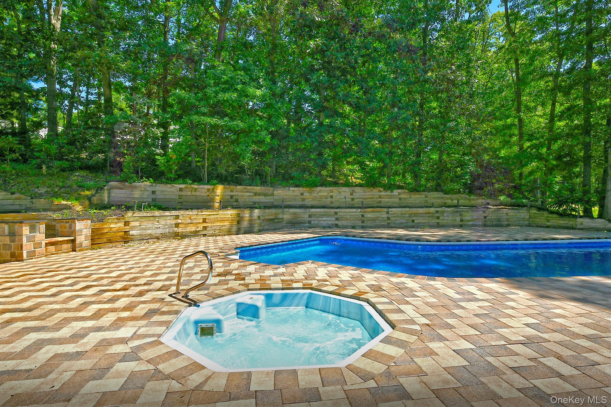 3 Jacobs Path – For Sale photo 13