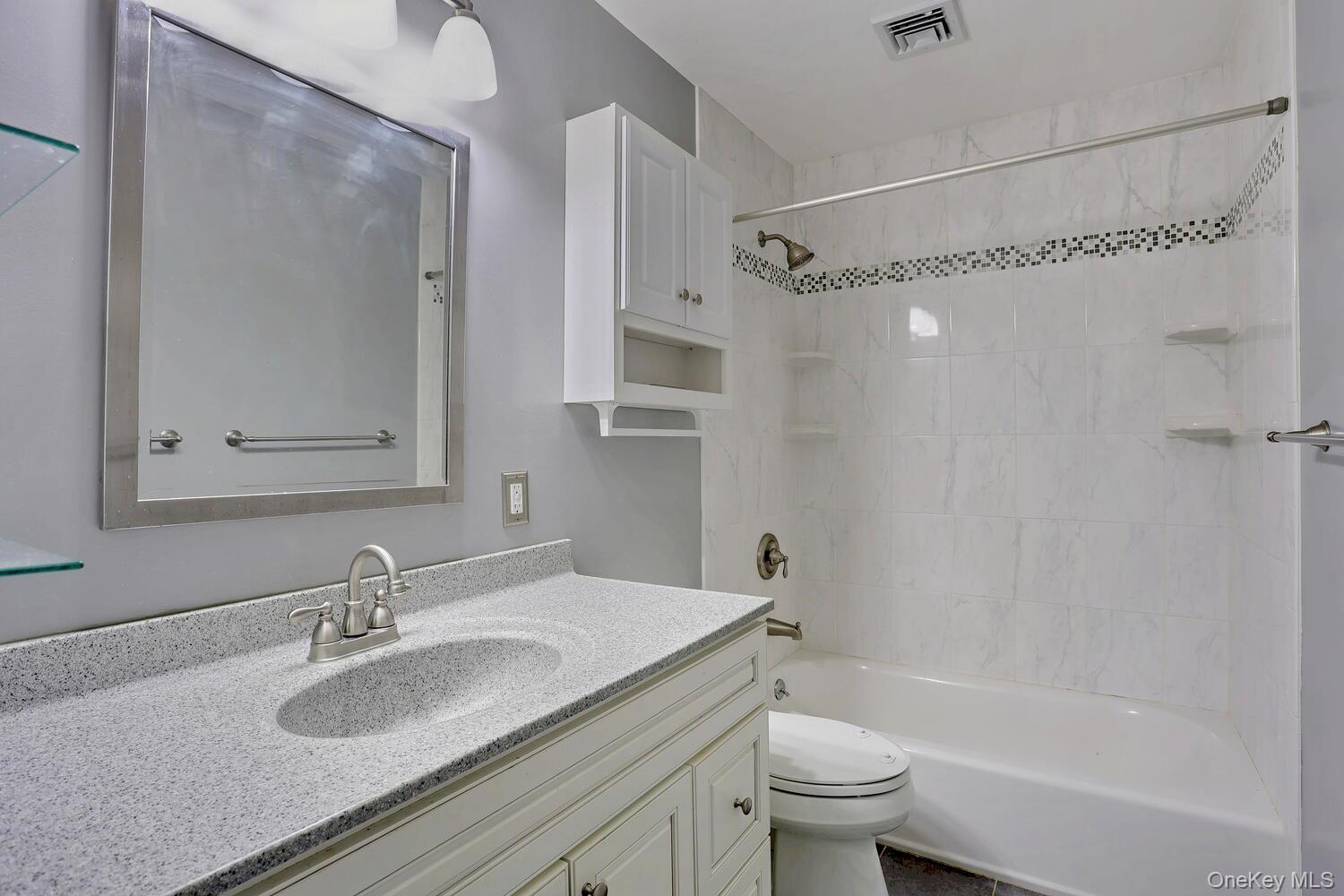 6 Hemlock Lane – For Rent photo 28