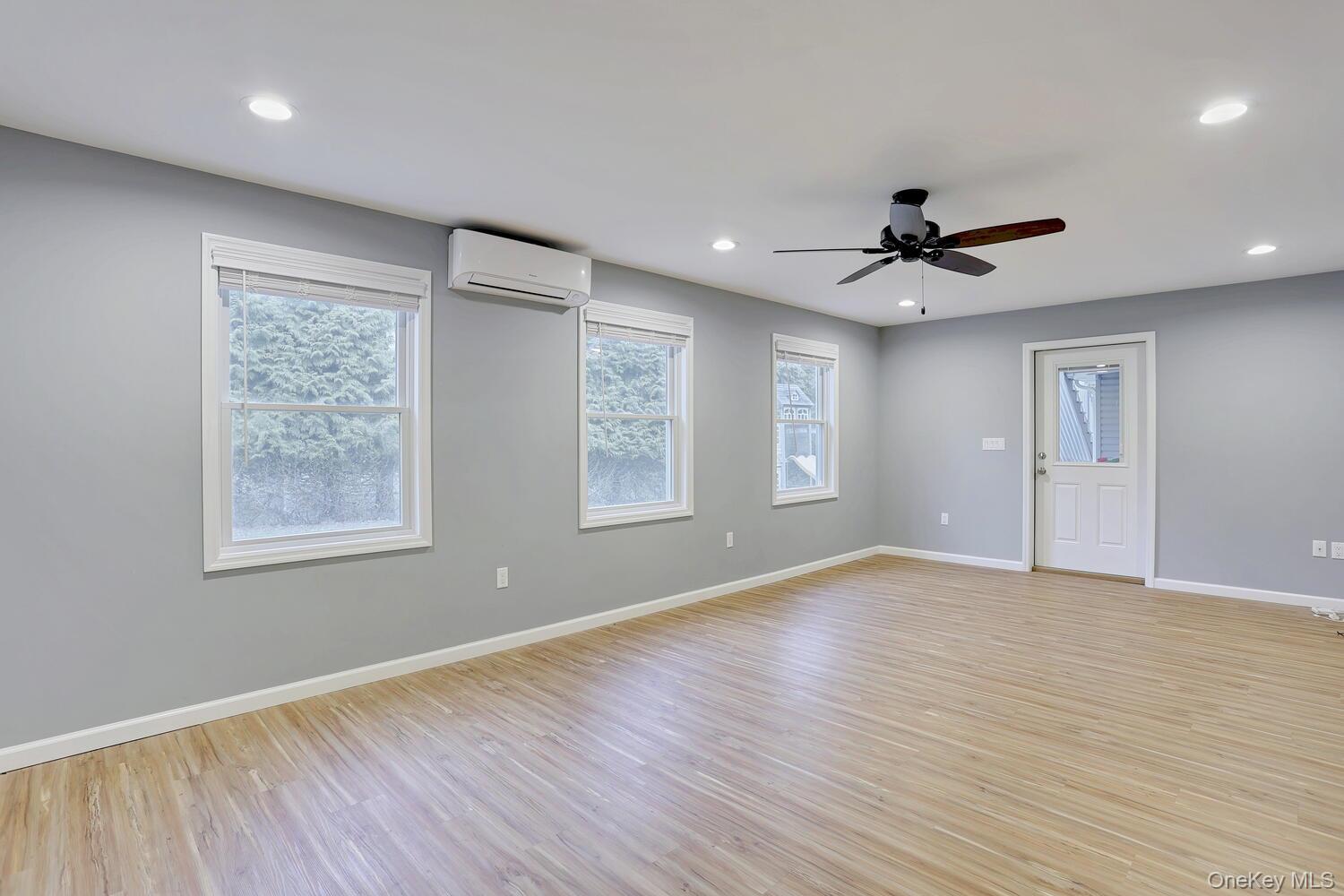 6 Hemlock Lane – For Rent photo 33