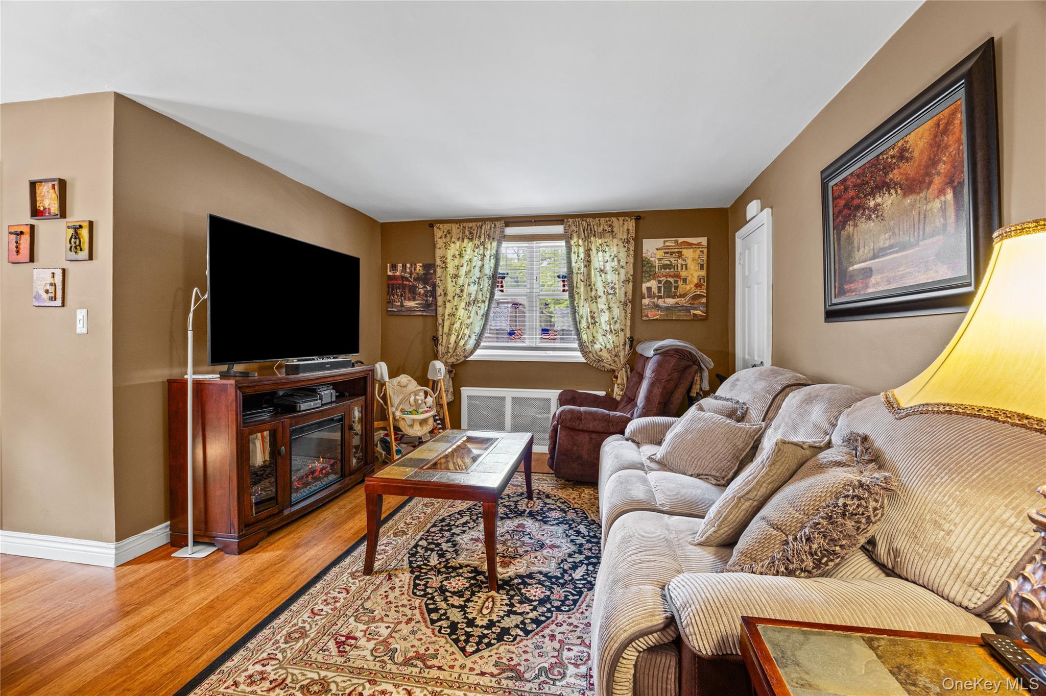 61-26 255th, Unit upper photo 16