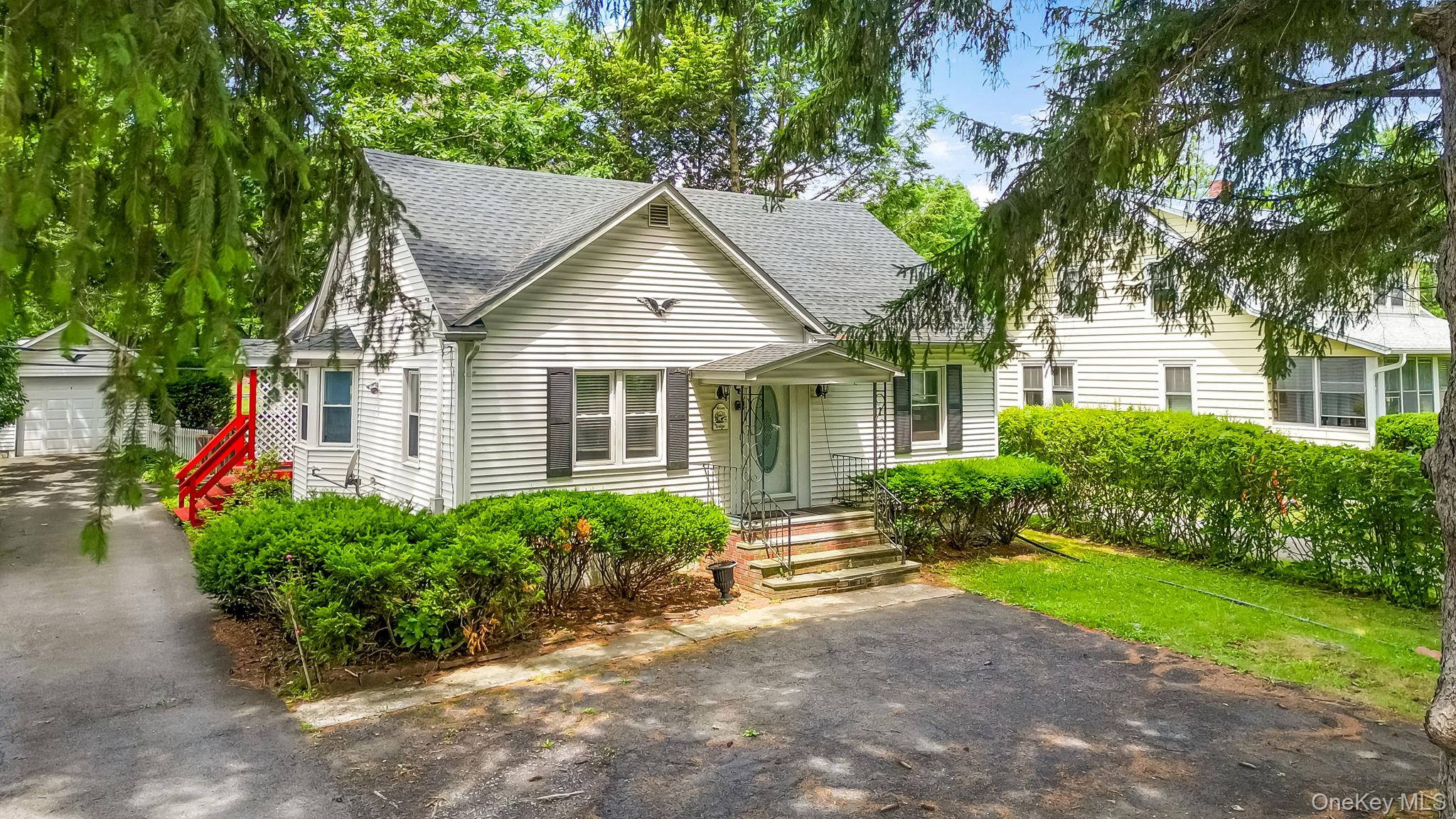 19 N Ohioville Road – For Sale photo 2