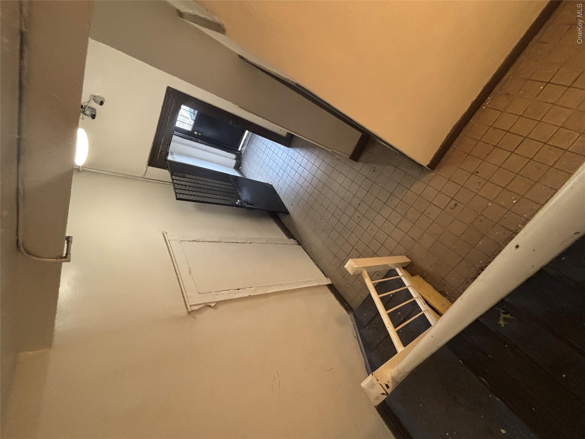 735 Knickerbocker Avenue – For Sale photo 5