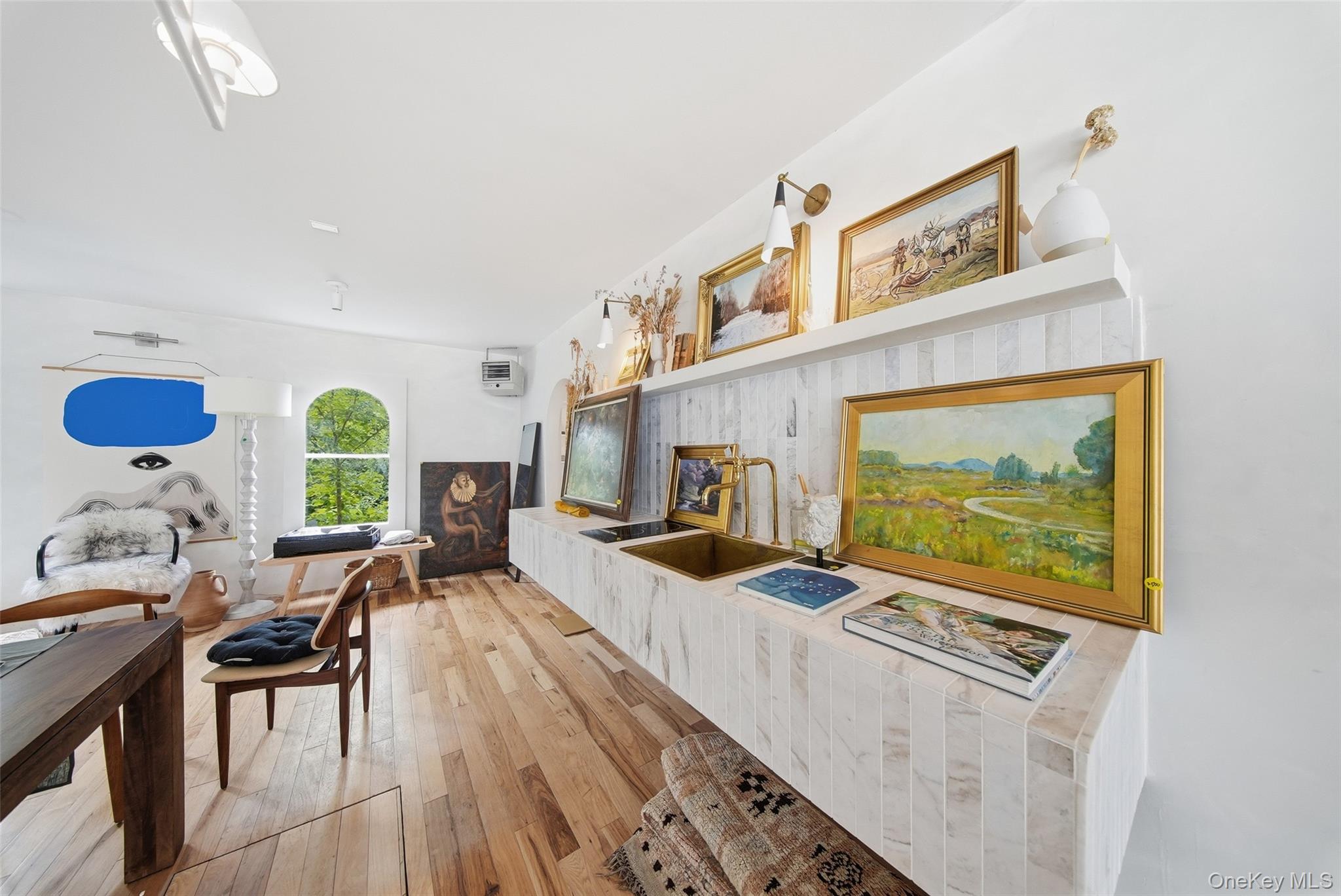 34 Main, Unit B photo 8