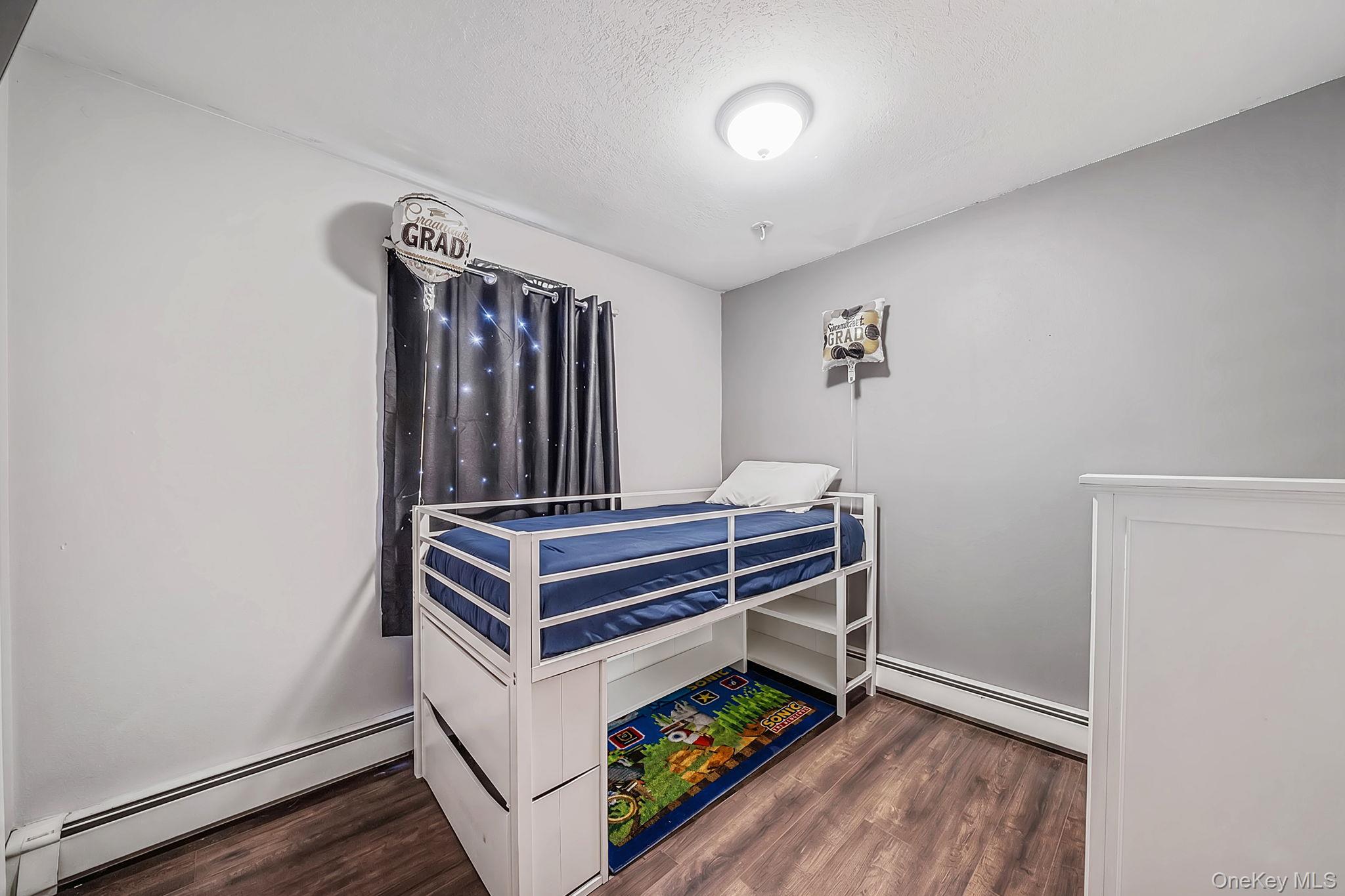 2 Amarr Drive – For Sale photo 11
