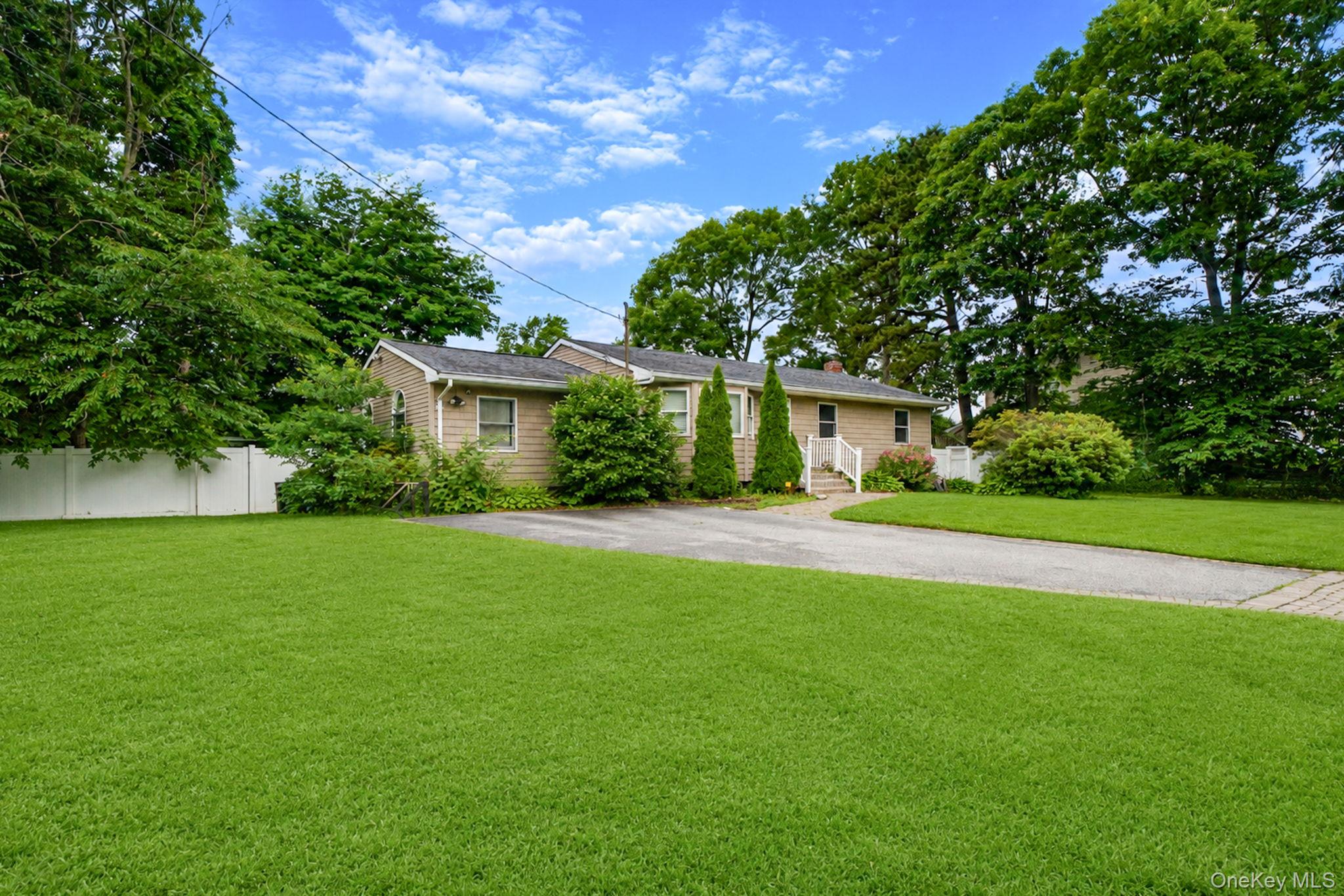 2 Amarr Drive – For Sale photo 19