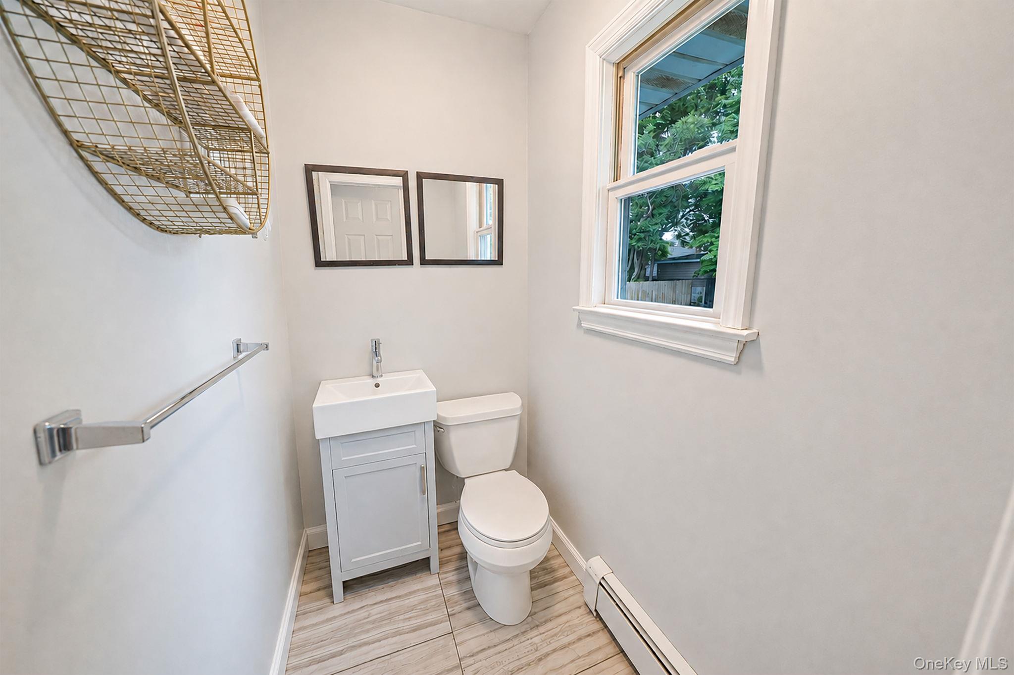 2 Amarr Drive – For Sale photo 17