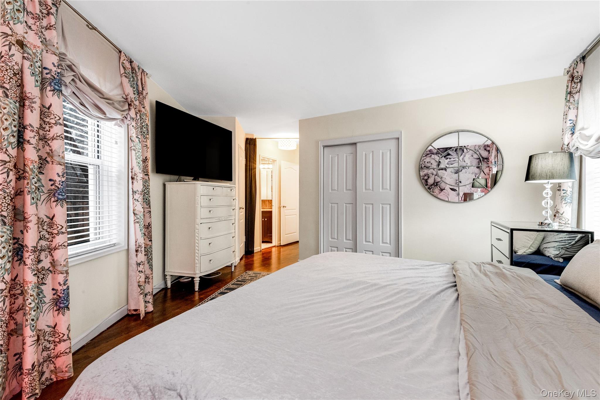 74-45 Yellowstone Boulevard, Unit 2/C photo 29