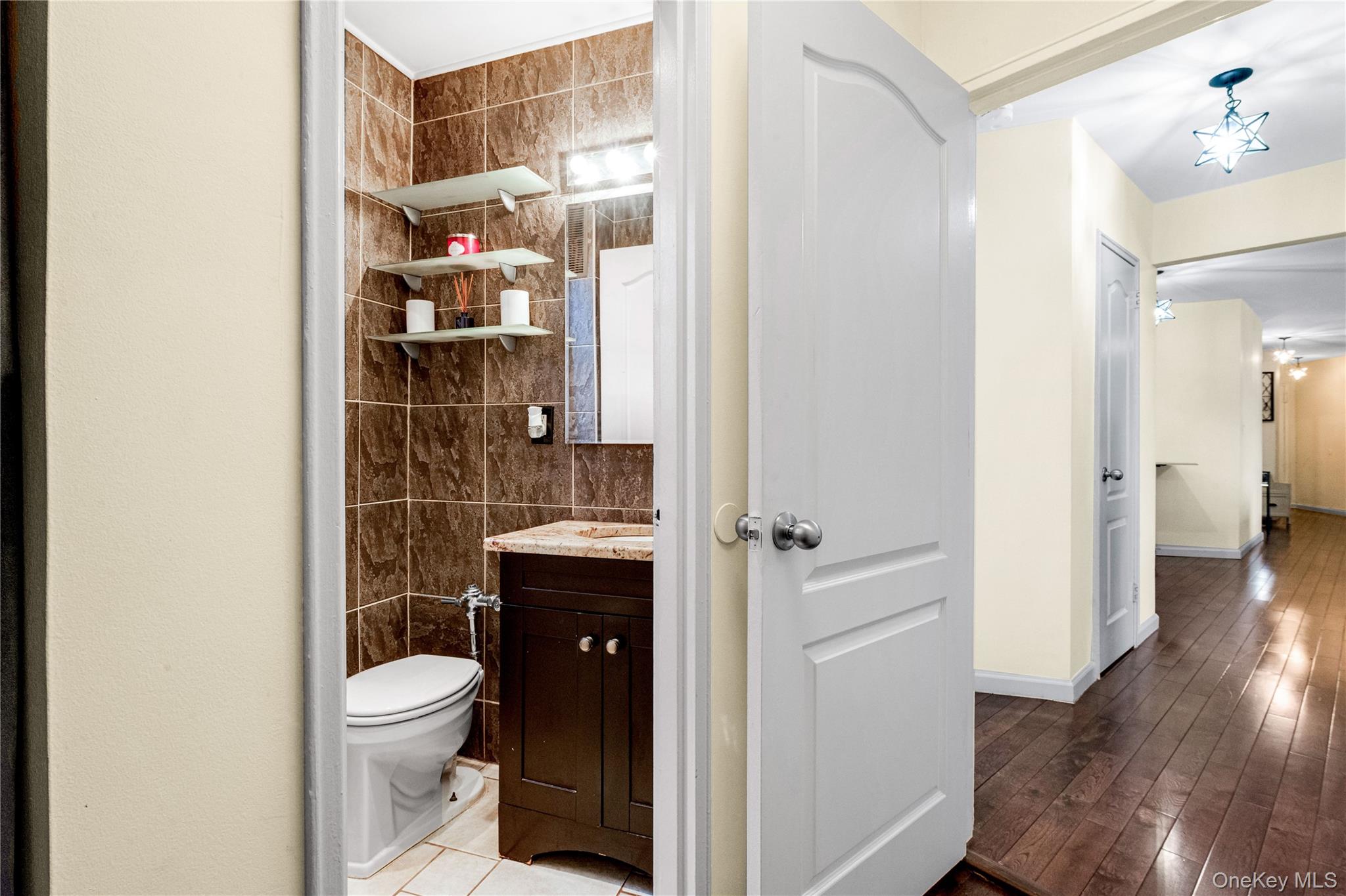 74-45 Yellowstone Boulevard, Unit 2/C photo 23