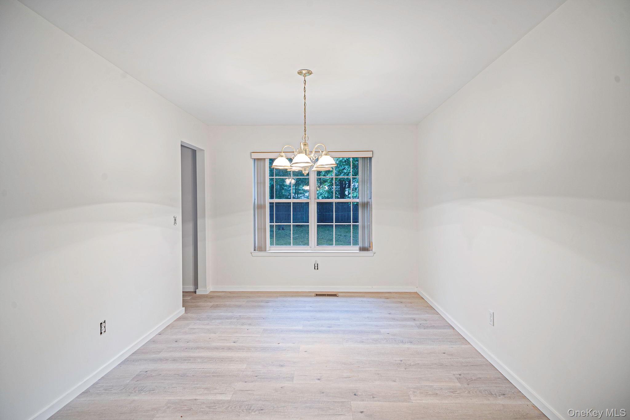 2 Community Road – For Sale photo 5