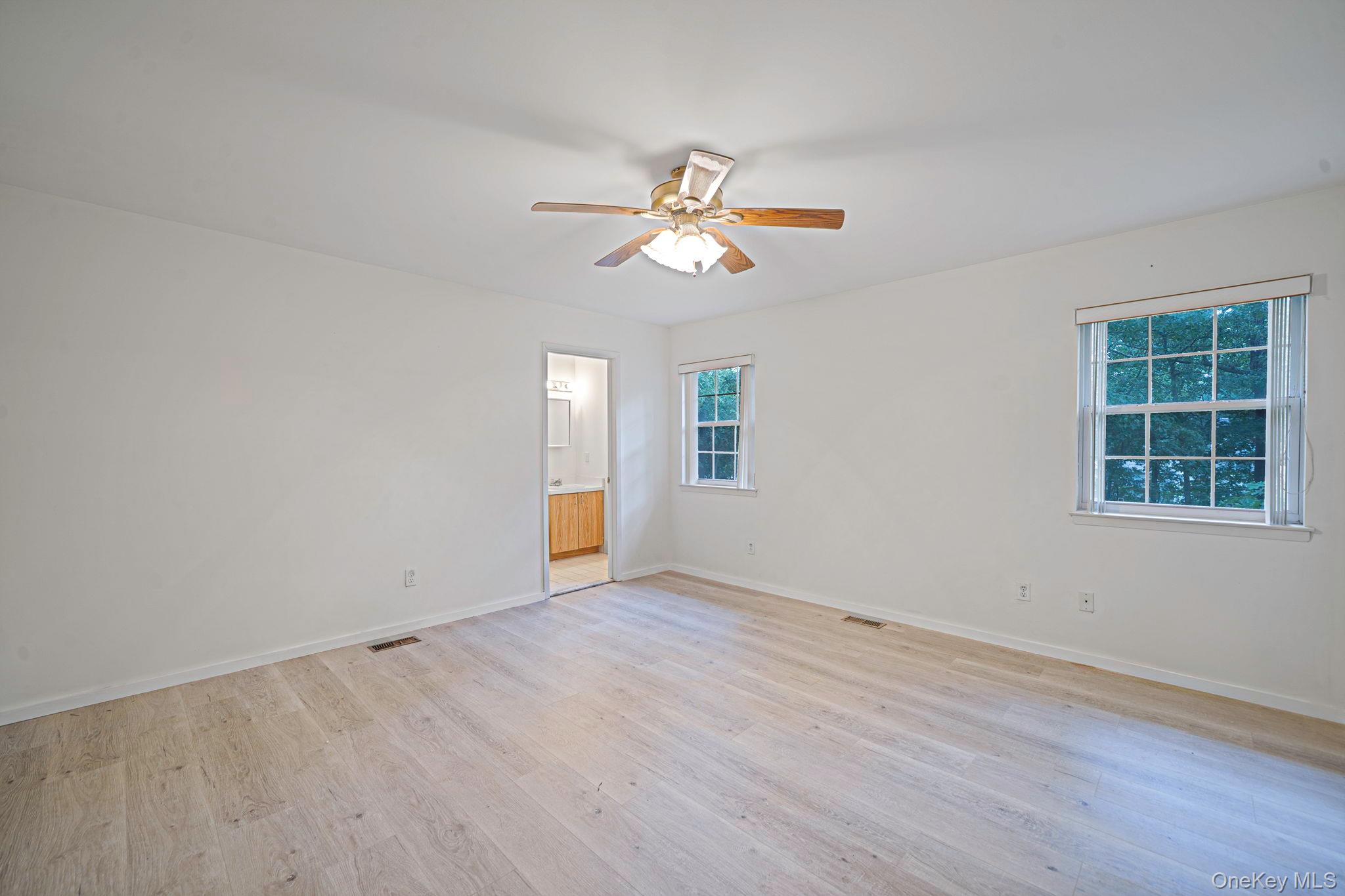 2 Community Road – For Sale photo 11