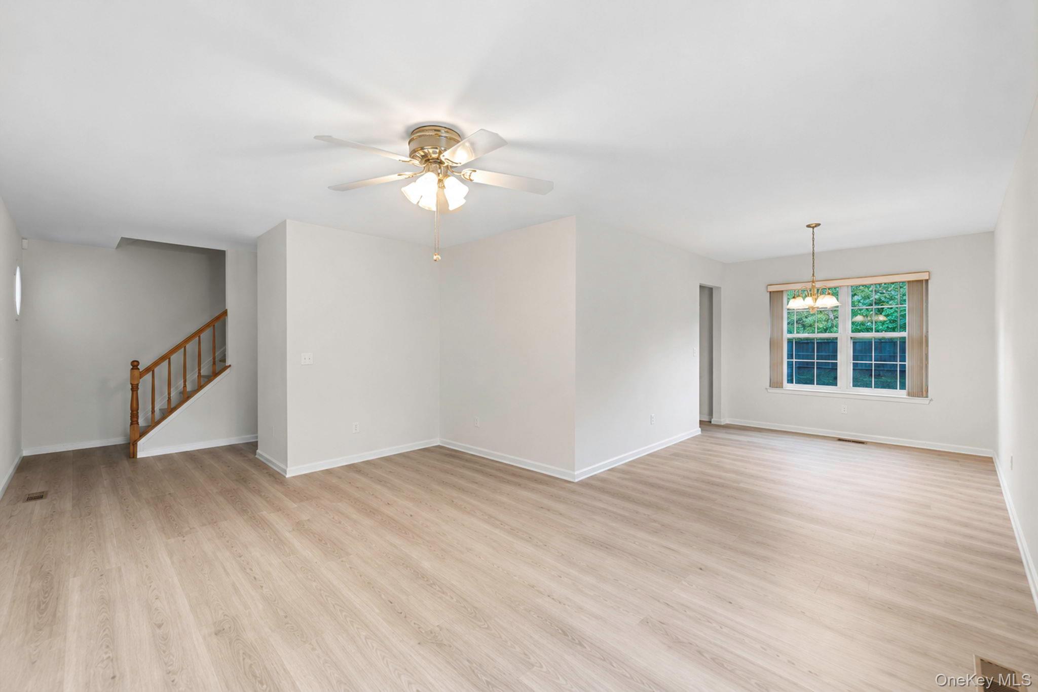 2 Community Road – For Sale photo 4