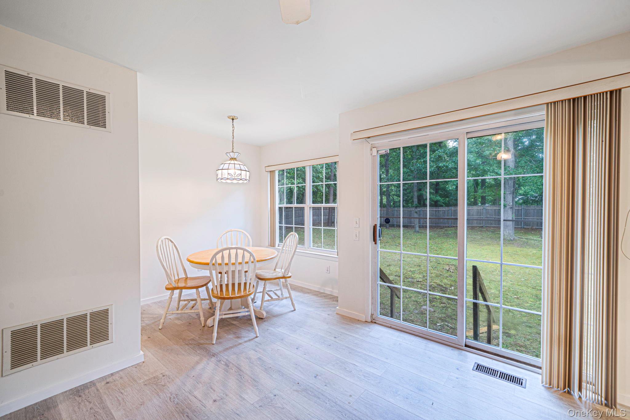 2 Community Road – For Sale photo 8