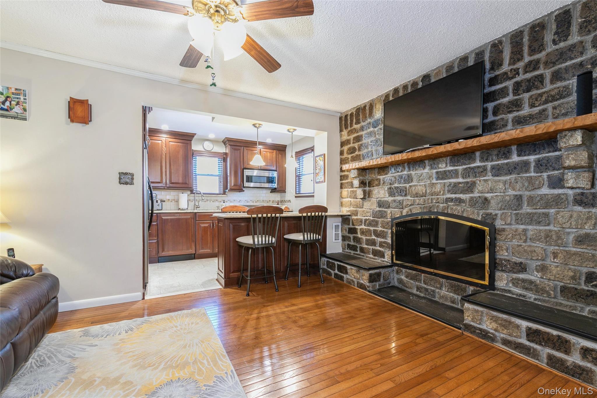 16 Devon Street – For Sale photo 11