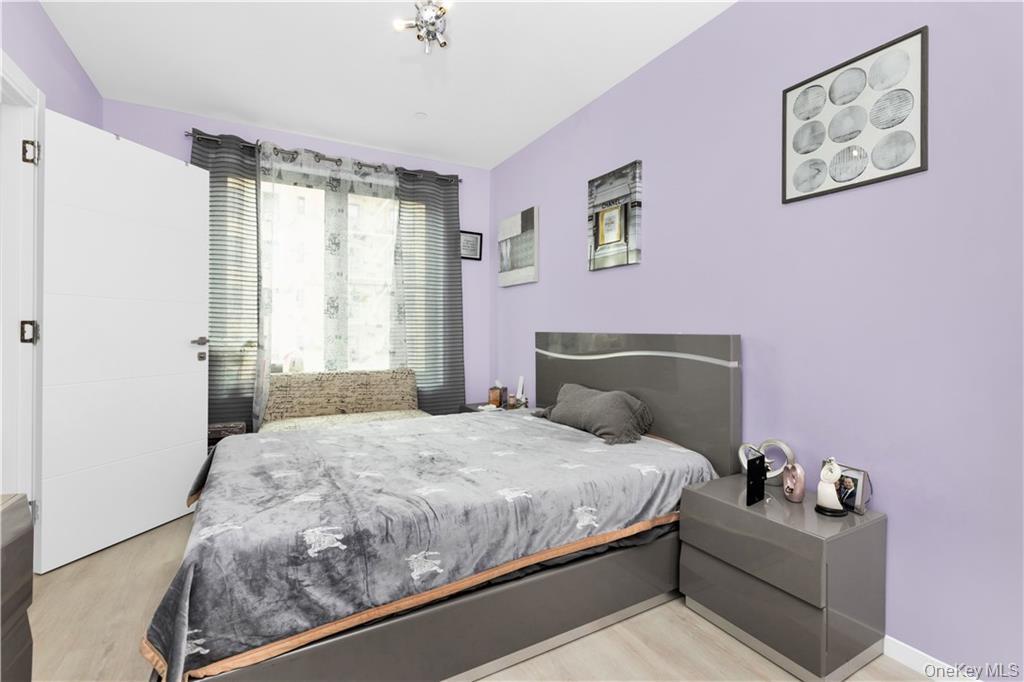 15 W End Avenue, Unit 3F photo 16