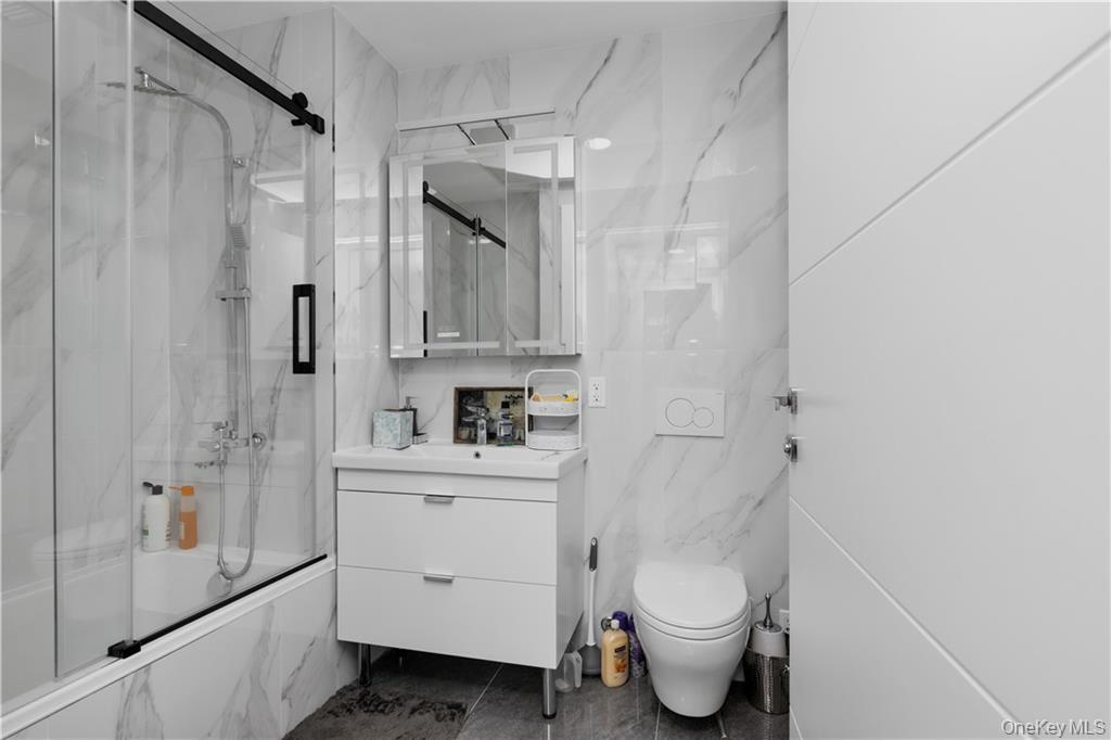 15 W End Avenue, Unit 3F photo 19