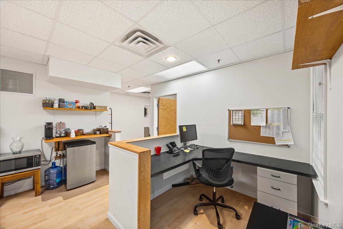 334 Underhill Avenue, Unit Building 4 photo 4