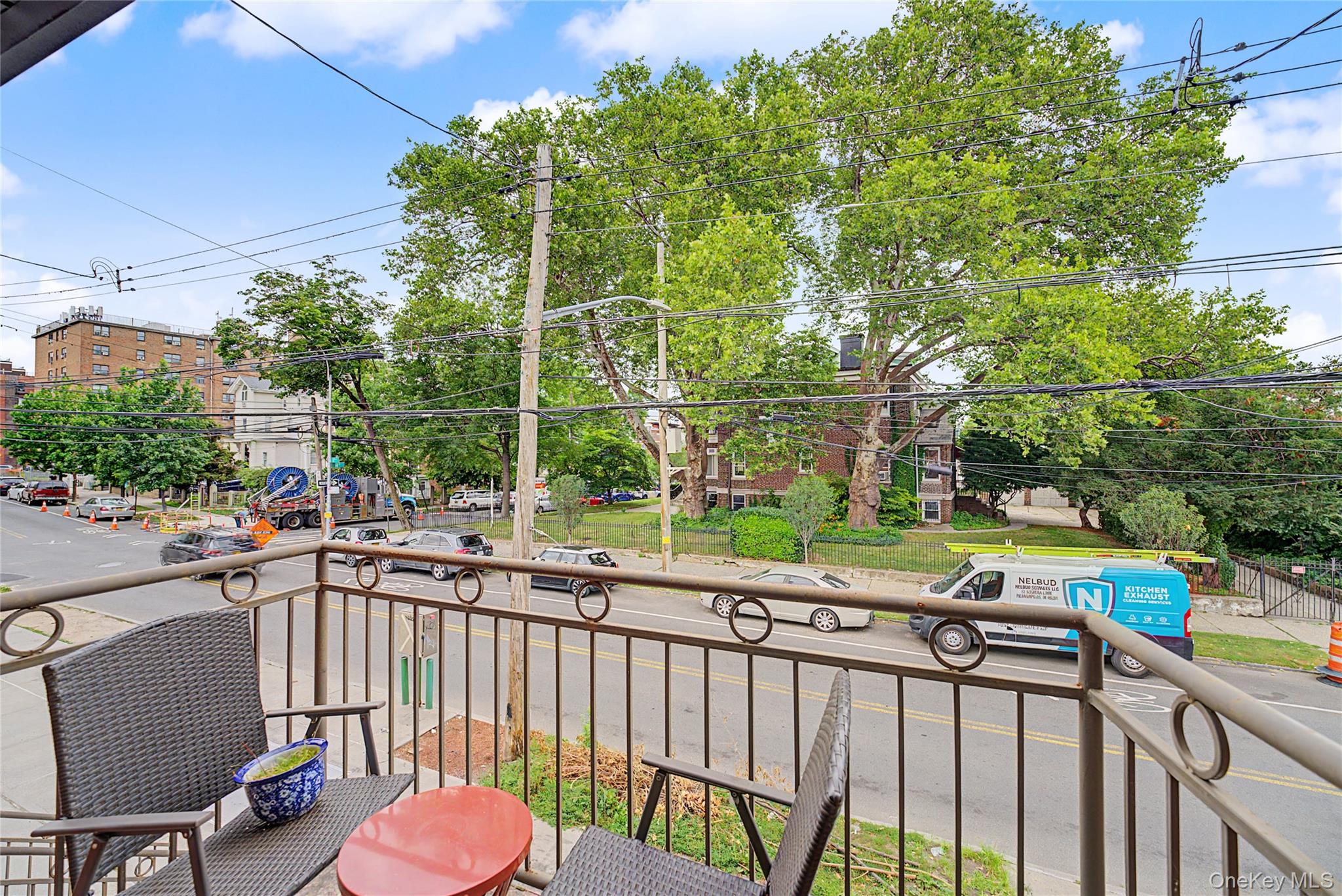 12-10 27th Avenue – For Sale photo 18