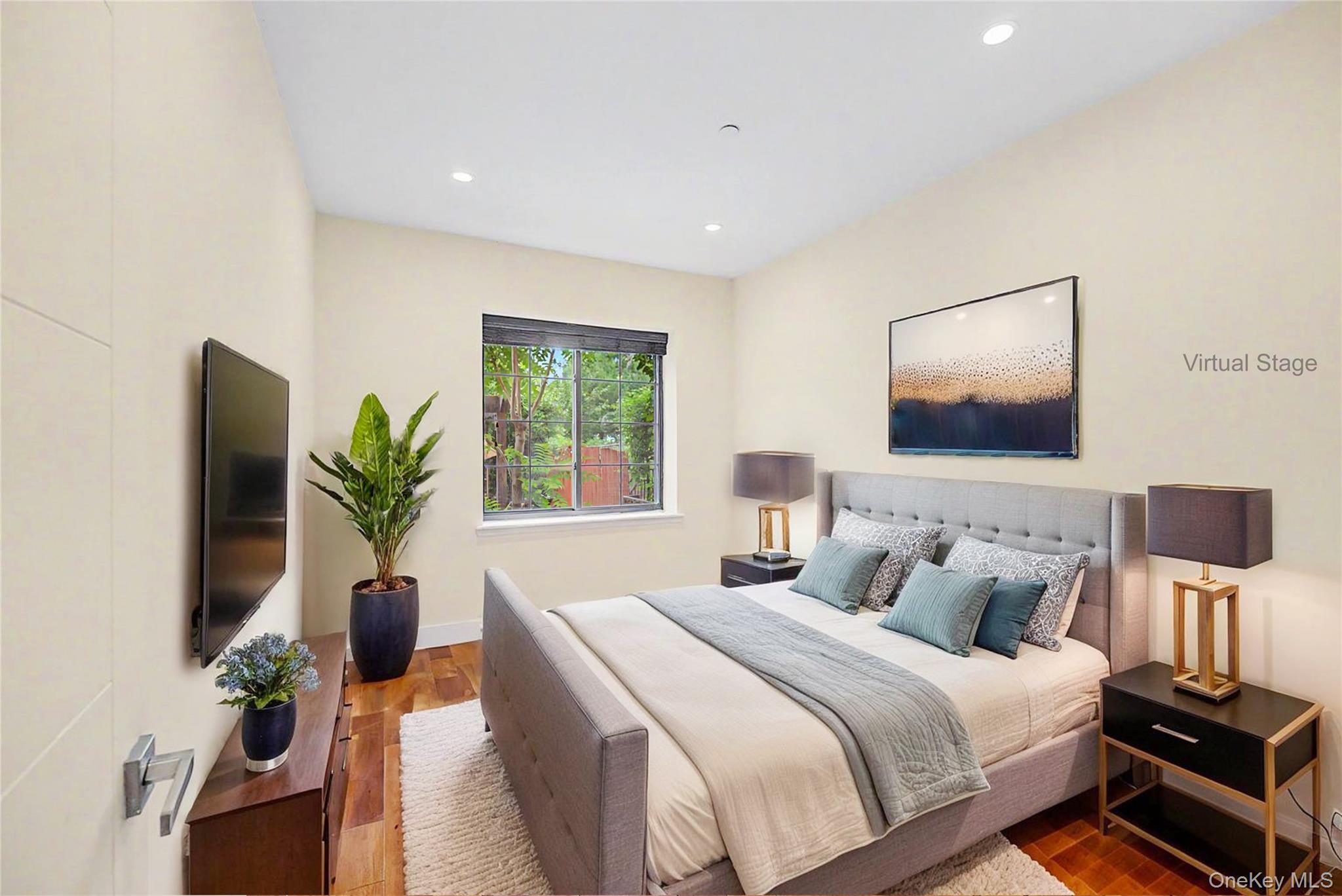 12-10 27th Avenue – For Sale photo 34