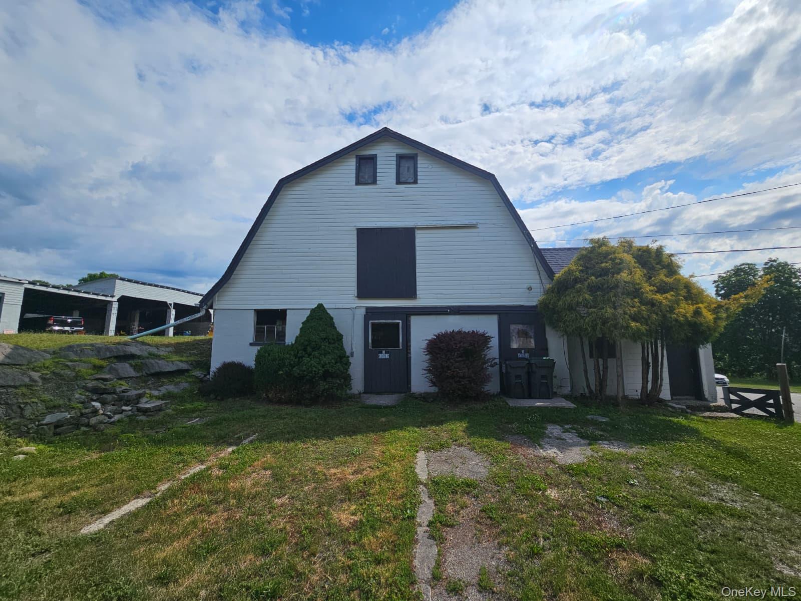 28 Pilgrim Corners Rd – For Rent photo 3