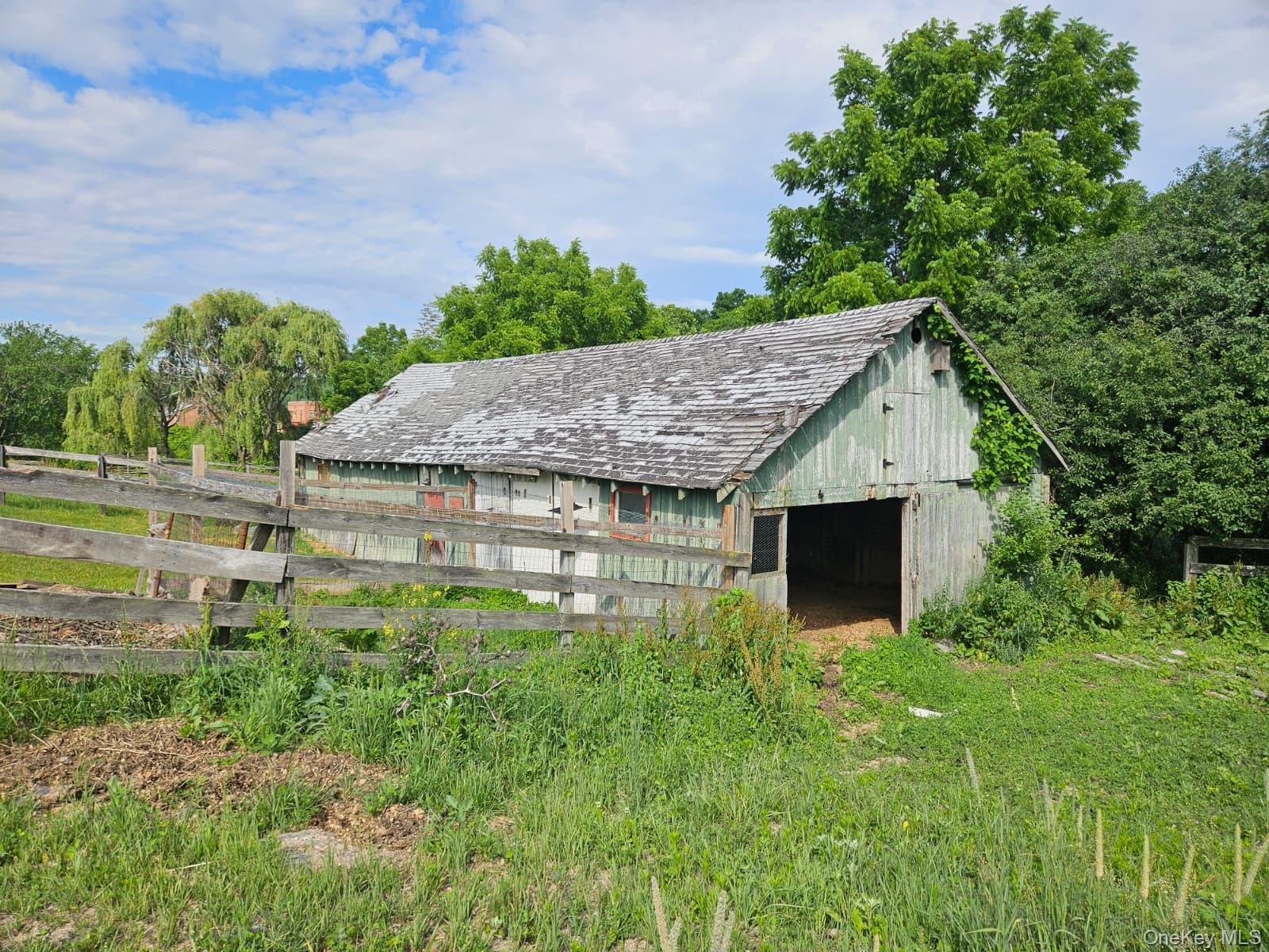 28 Pilgrim Corners Rd – For Rent photo 12