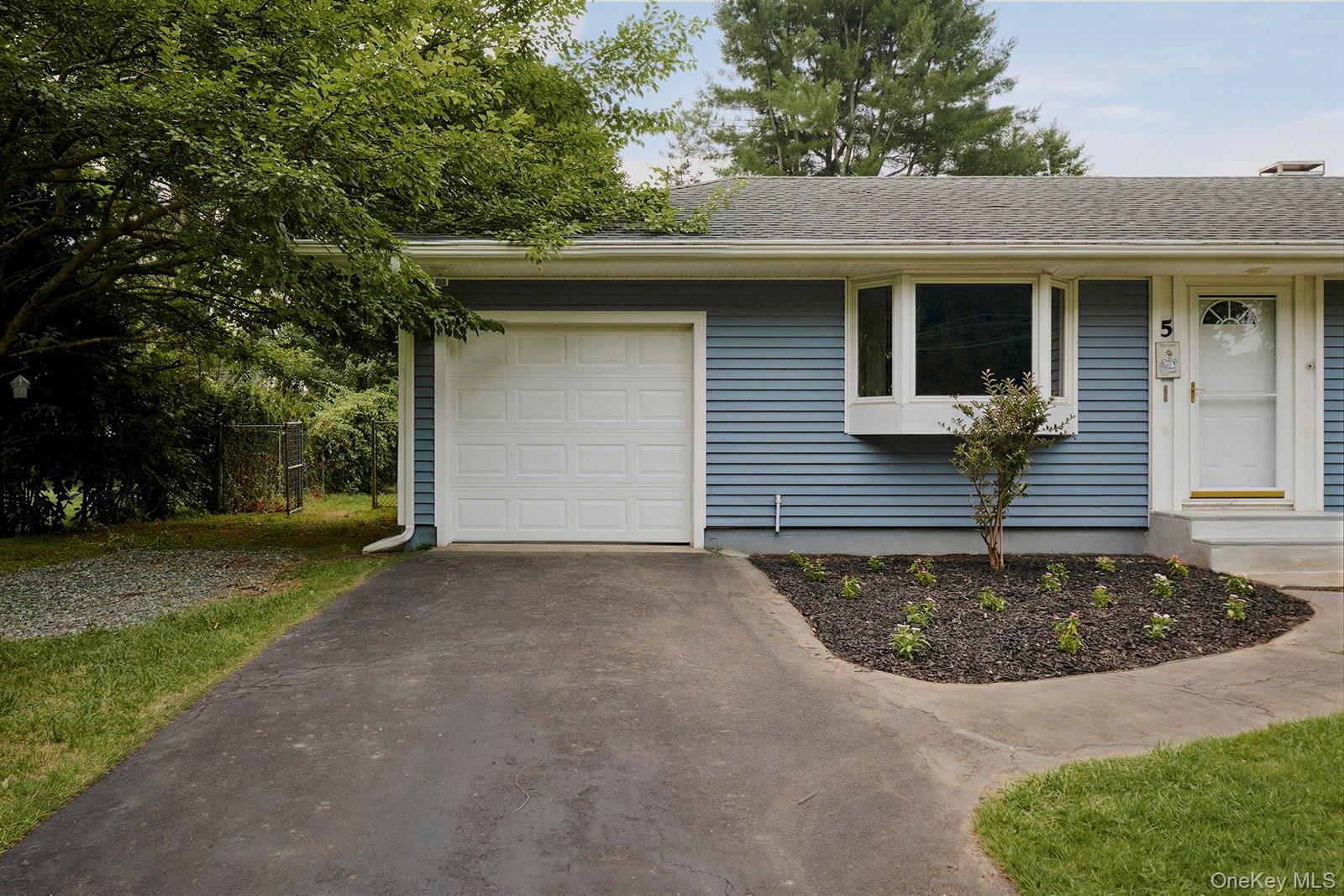 5 Orchard Street – For Sale photo 3