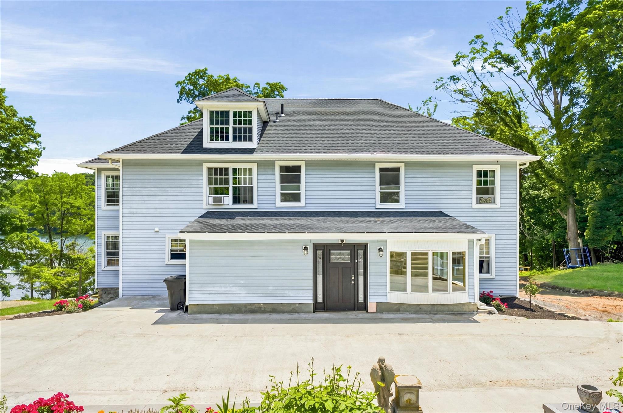556 Lakes Road – For Sale