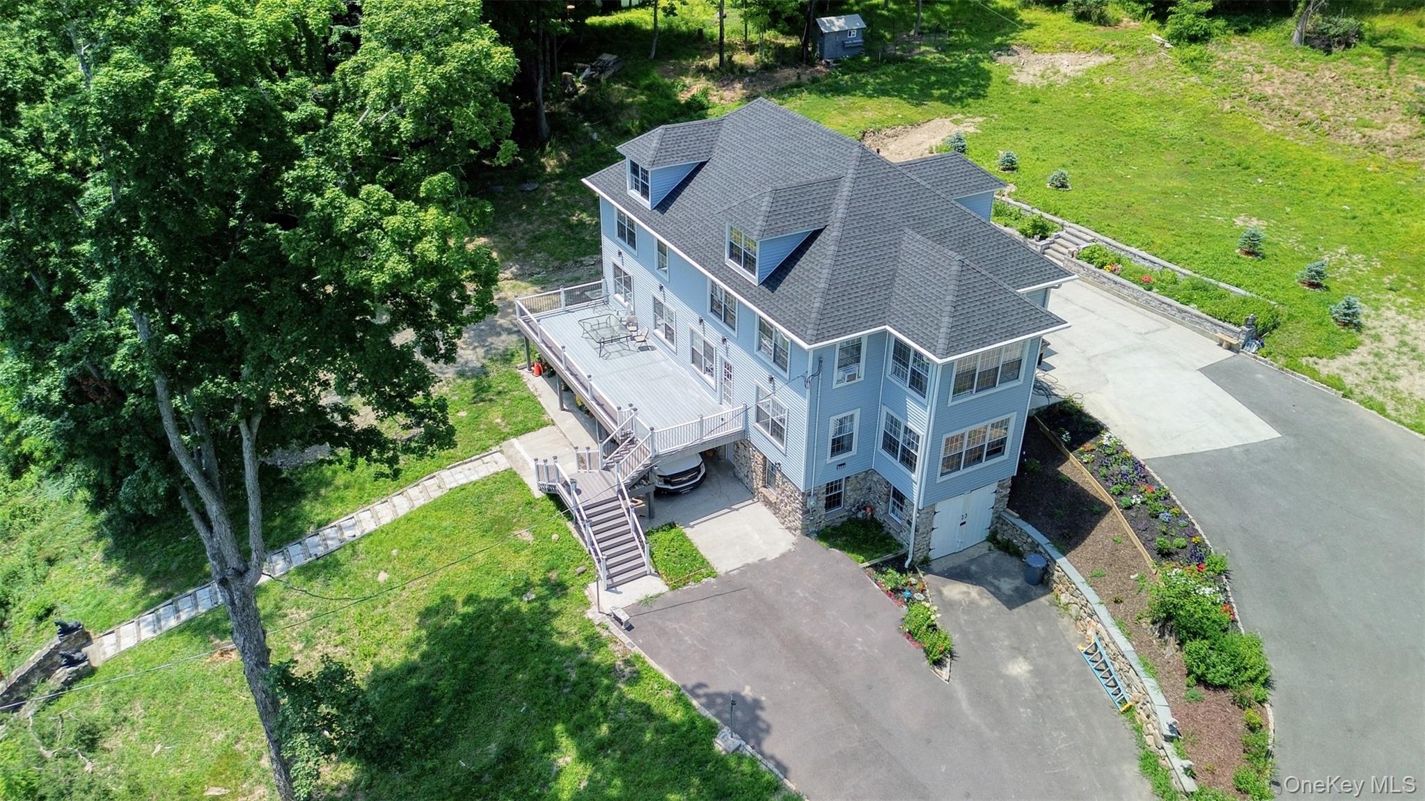 556 Lakes Road – For Sale photo 10