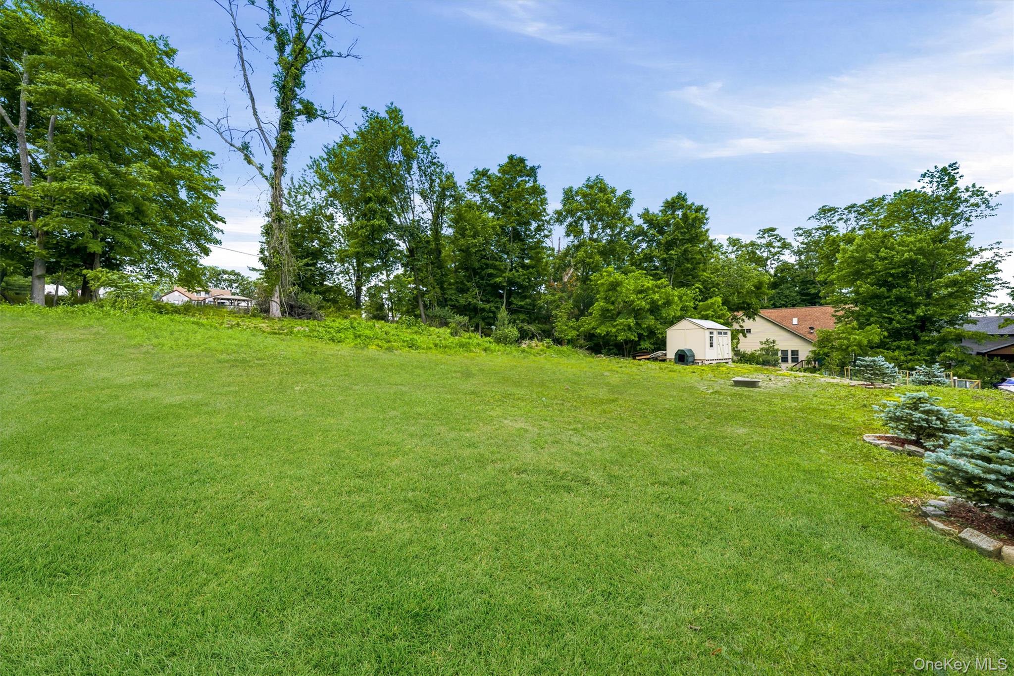 556 Lakes Road – For Sale photo 37