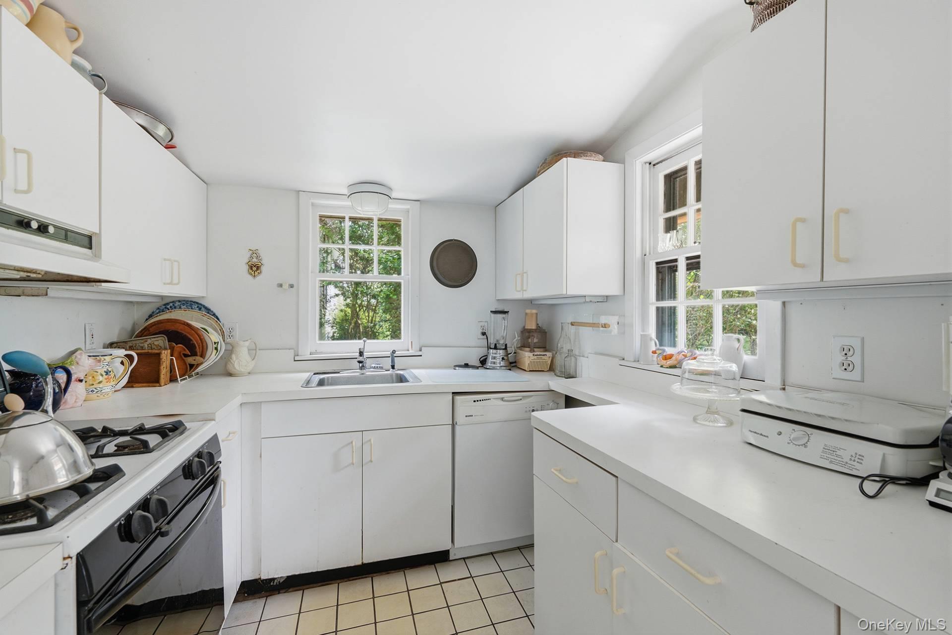 30 Edgemere Drive – For Sale photo 7