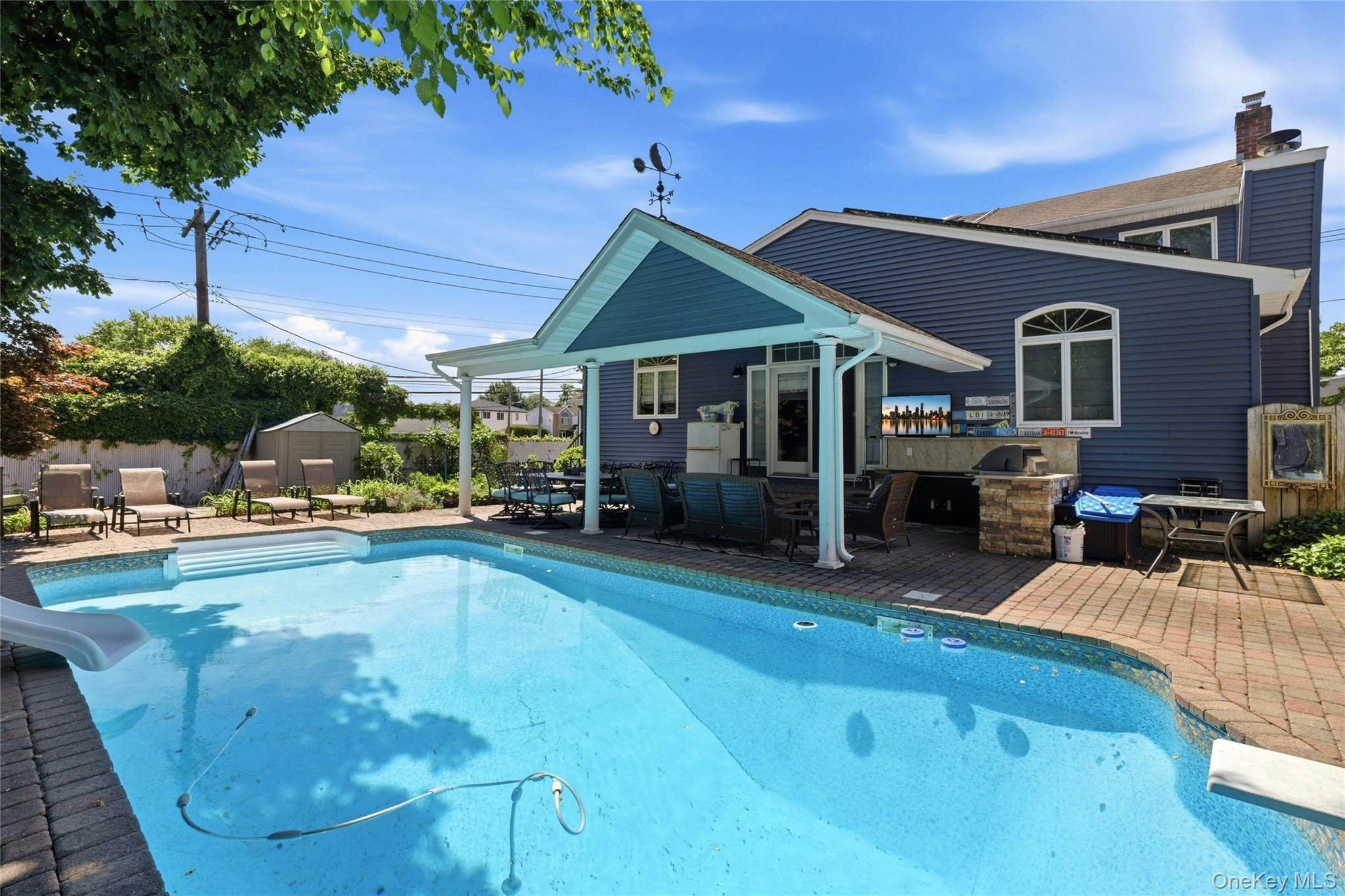 852 Jackson Avenue – For Sale photo 28