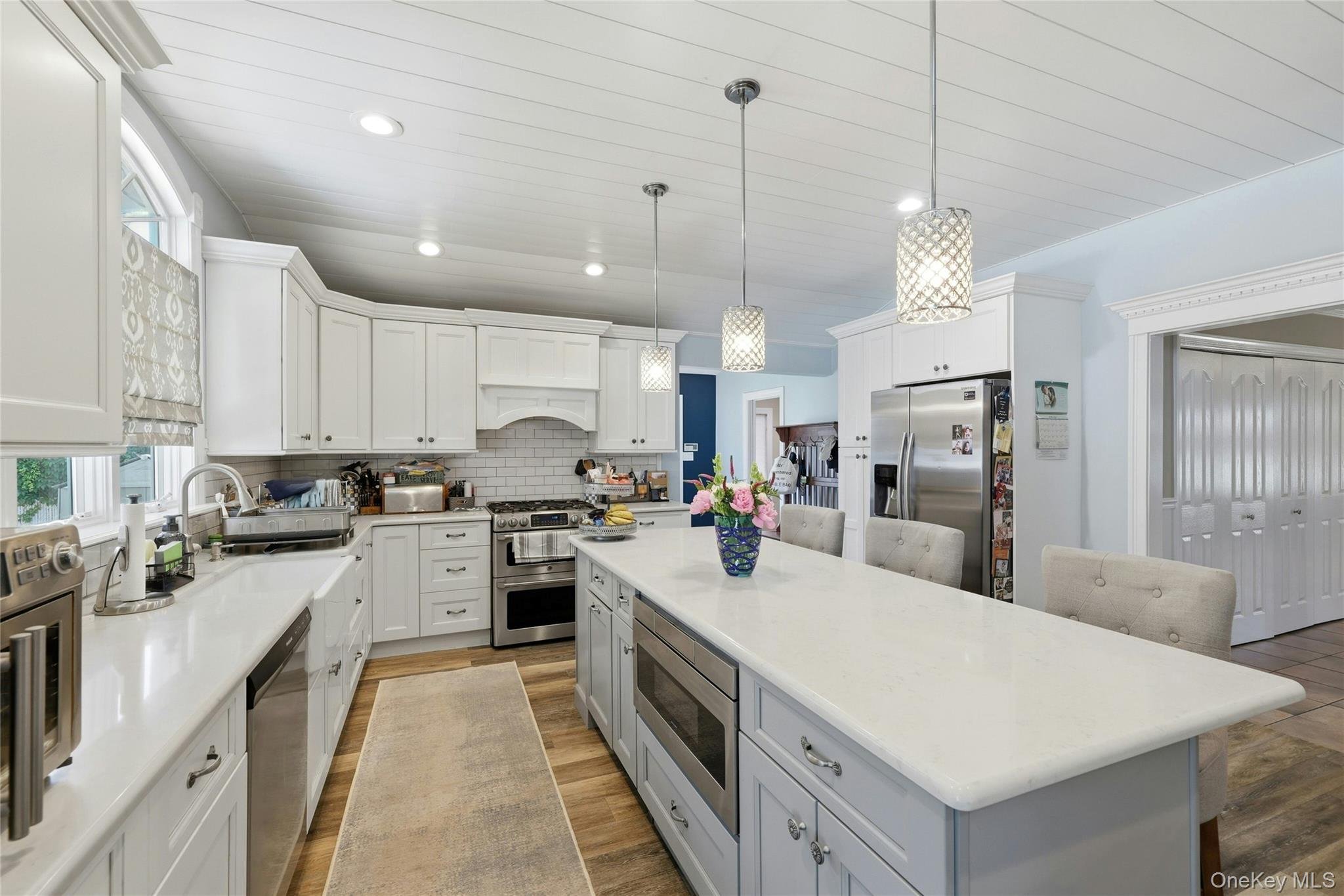 852 Jackson Avenue – For Sale photo 9