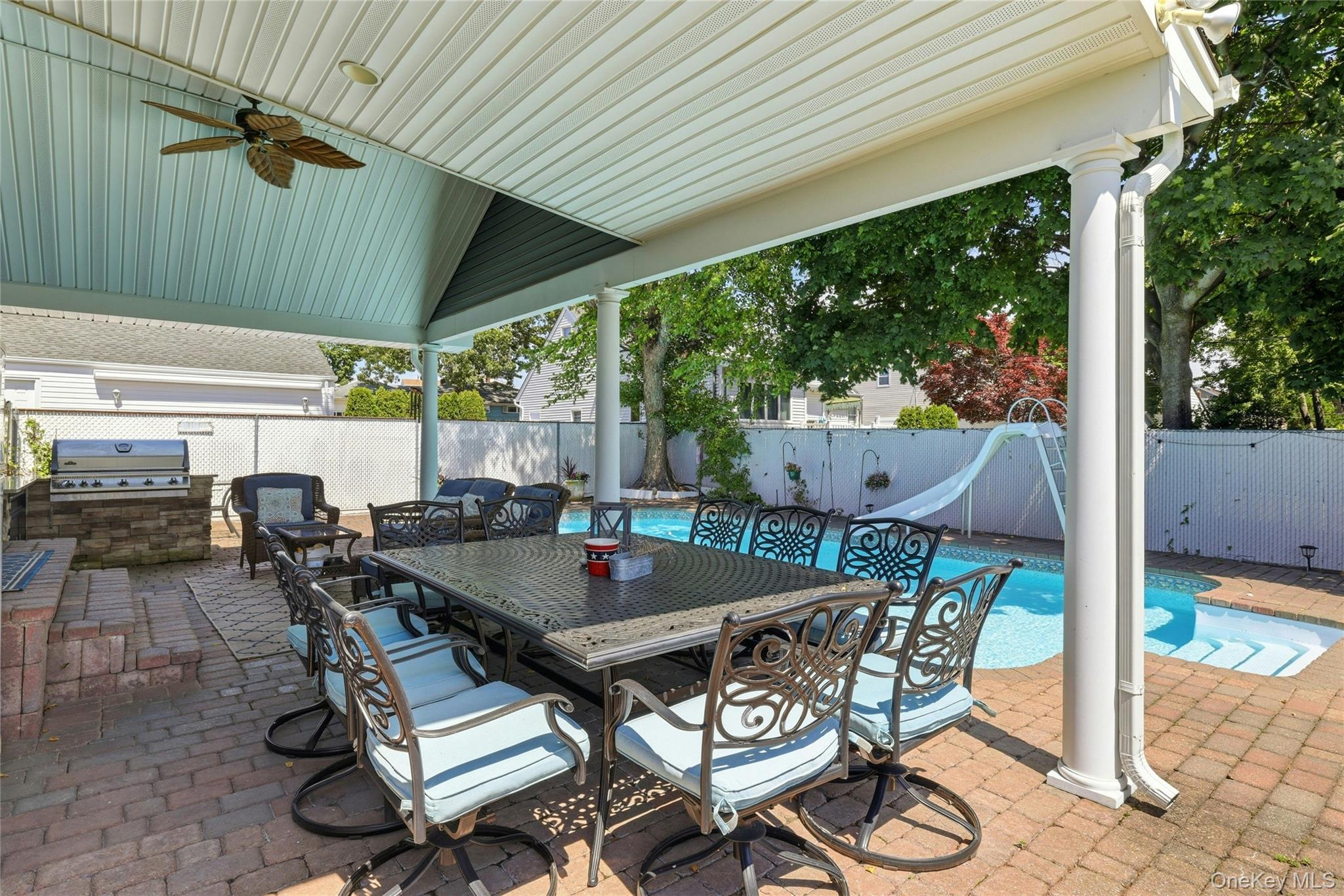 852 Jackson Avenue – For Sale photo 26