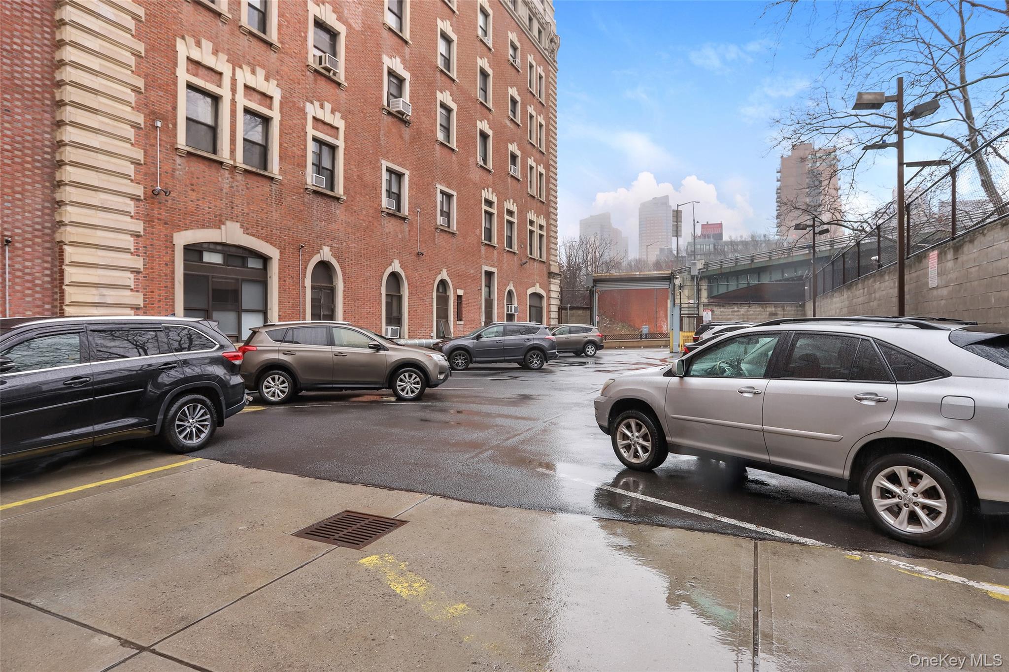 167 Sands Street, Unit 307 photo 9