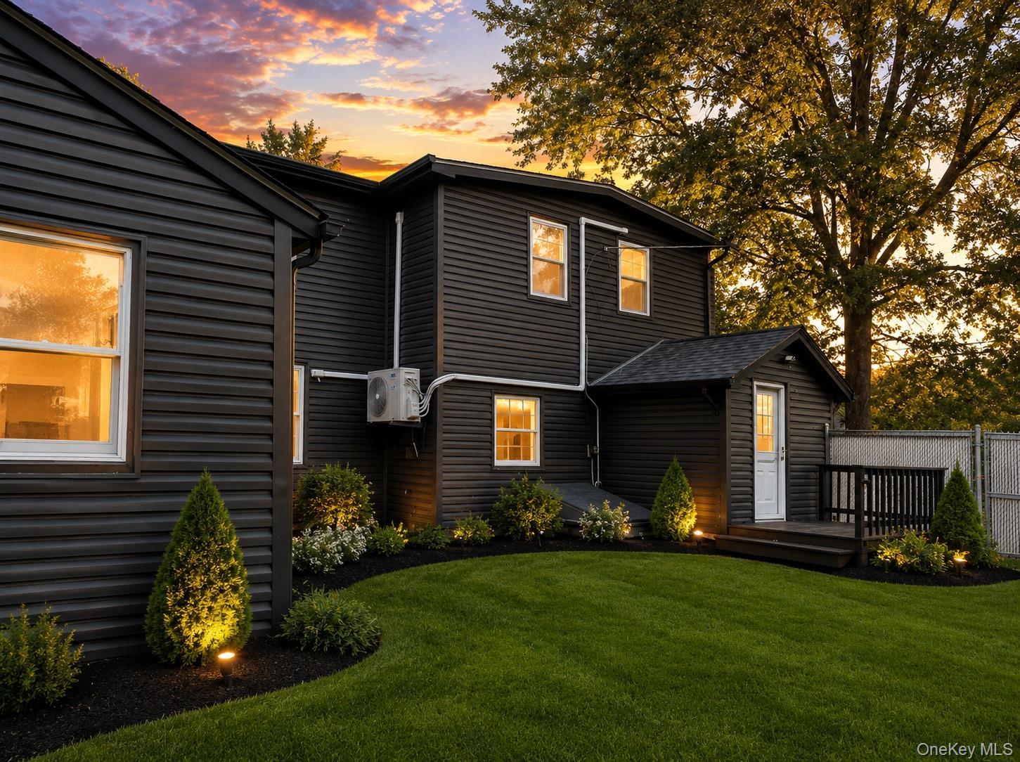 96 Grove Ave – For Sale photo 4