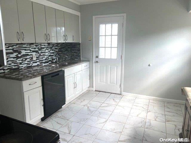 12 Walter Avenue – For Sale