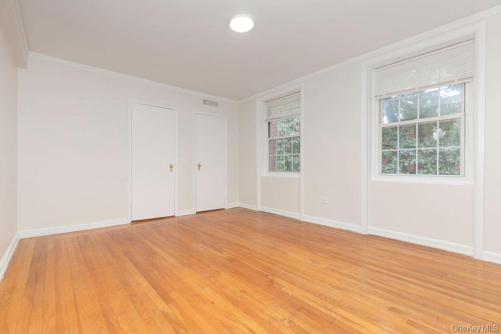 1344 Midland Avenue, Unit 3E photo 18