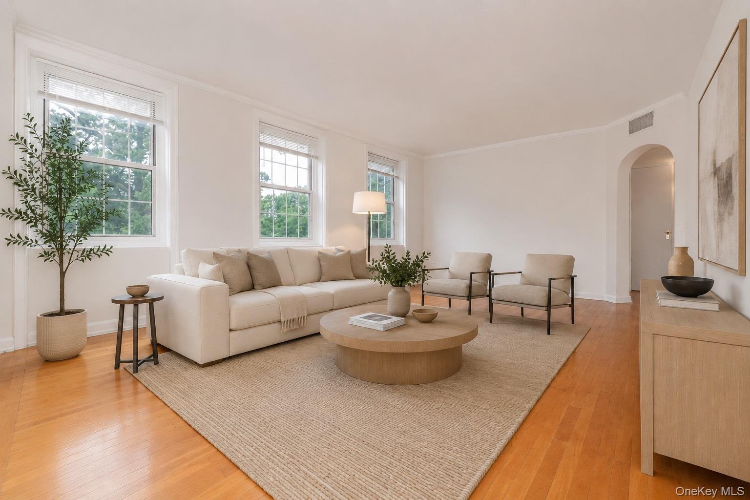 1344 Midland Avenue, Unit 3E photo 5