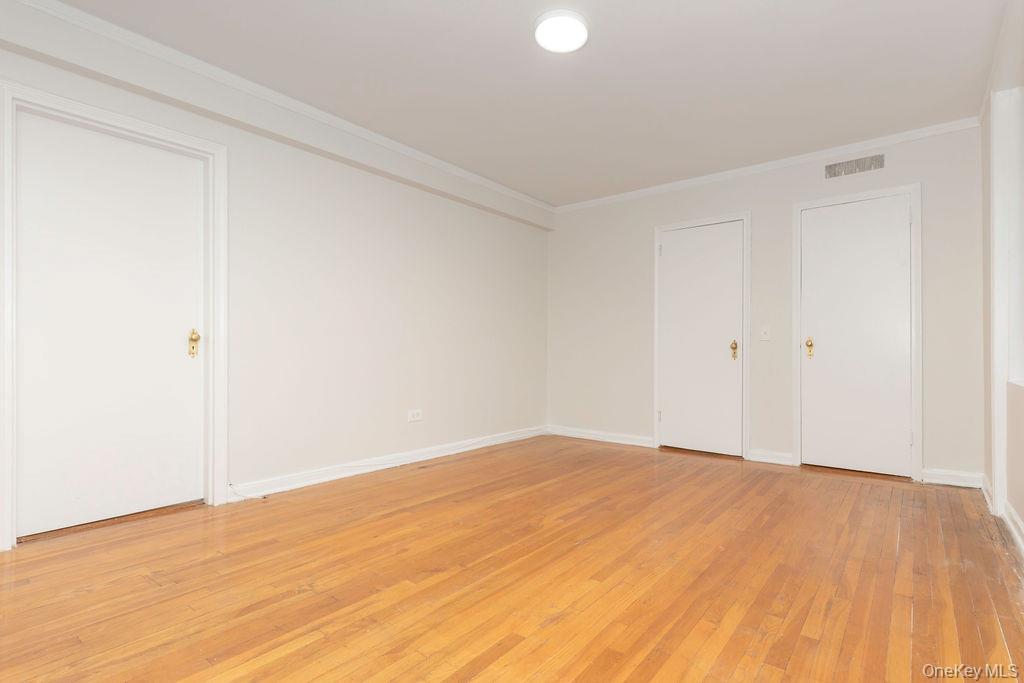 1344 Midland Avenue, Unit 3E photo 20