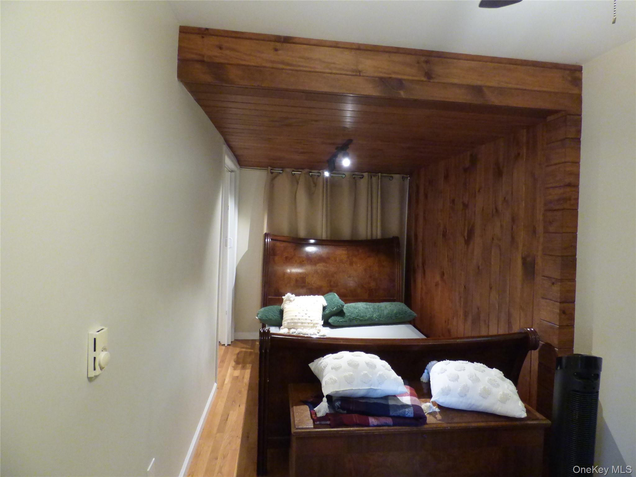156 Brook Trail – For Rent photo 9