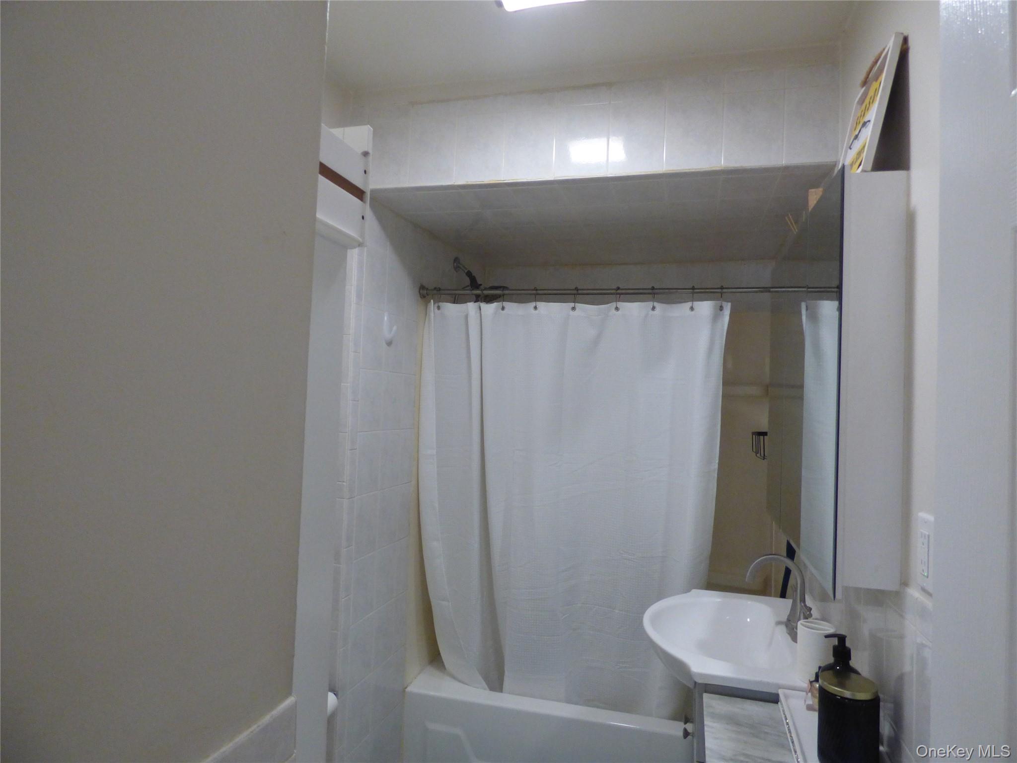 156 Brook Trail – For Rent photo 7