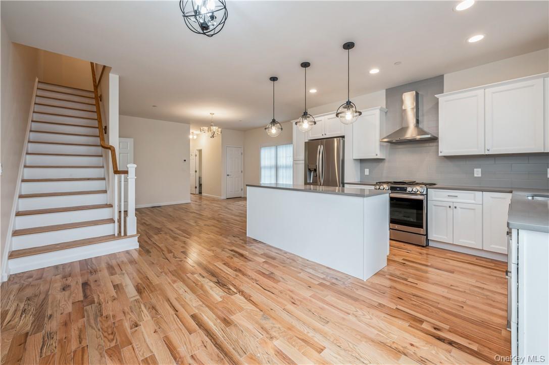 11 Park Avenue – For Rent photo 6