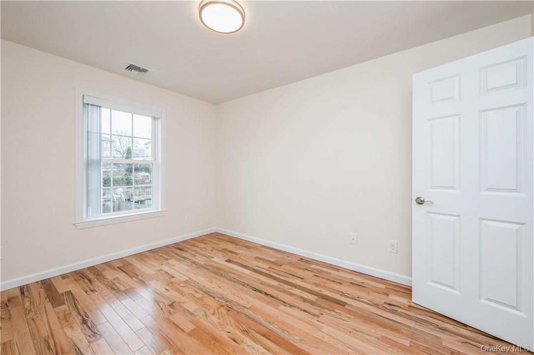 11 Park Avenue – For Rent photo 13