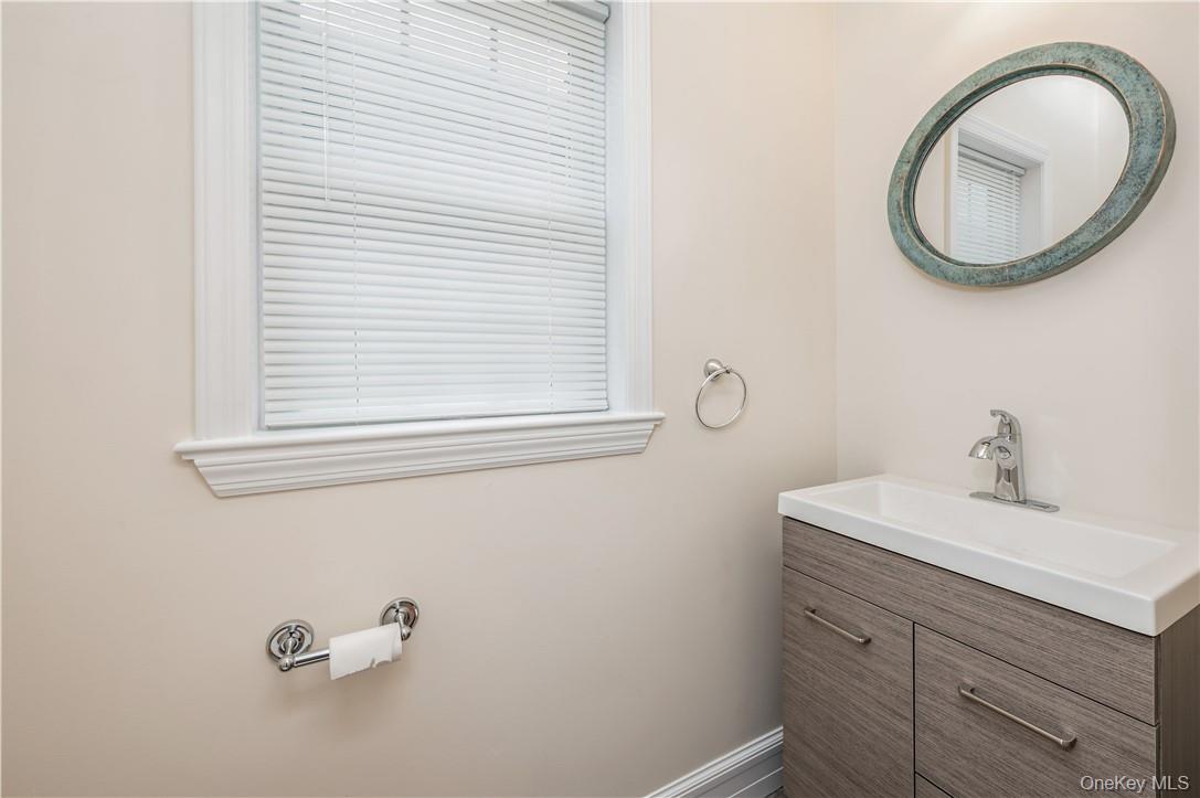11 Park Avenue – For Rent photo 3