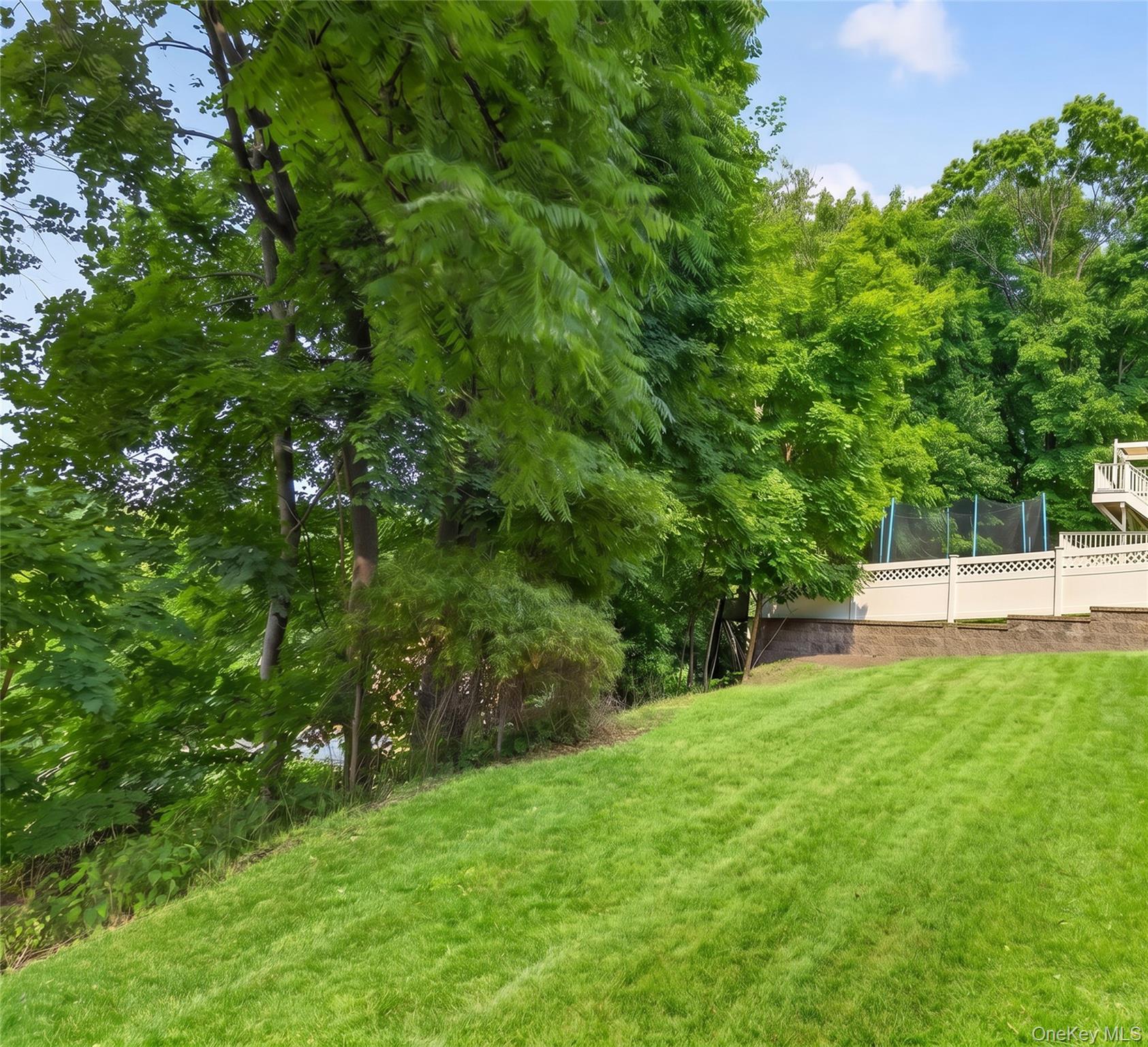 7 Overlook Road – For Sale photo 32
